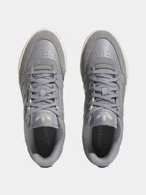 Кроссовки Adidas модель HQ7135 Фото