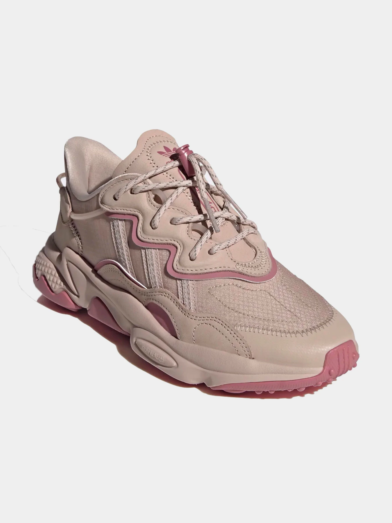 Кроссовки Adidas модель HQ8544 Кроссовки Adidas модель HQ8544 Фото