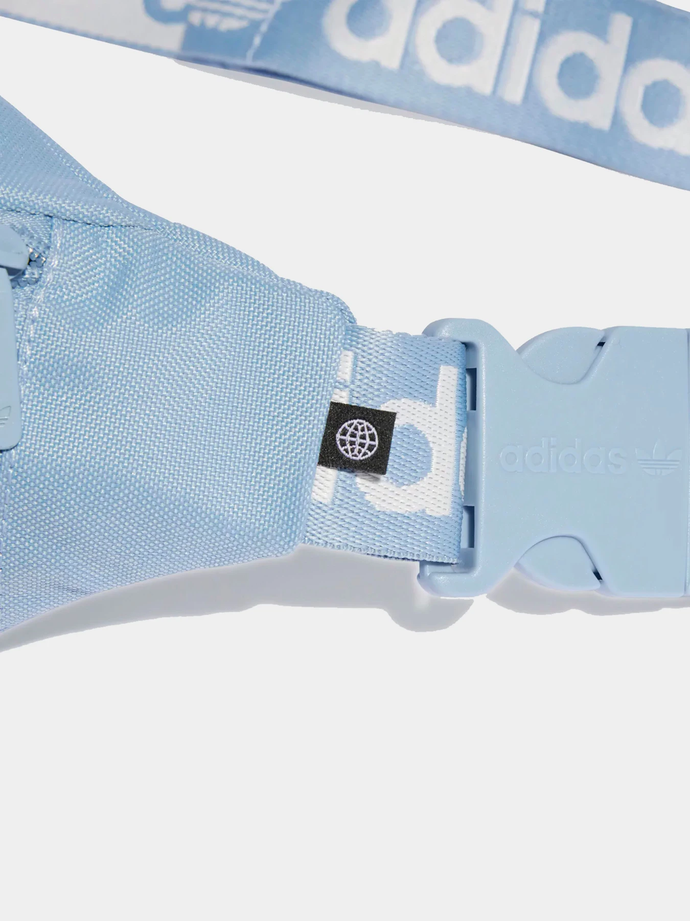 Сумки Adidas модель IC8623 Сумки Adidas модель IC8623 Фото