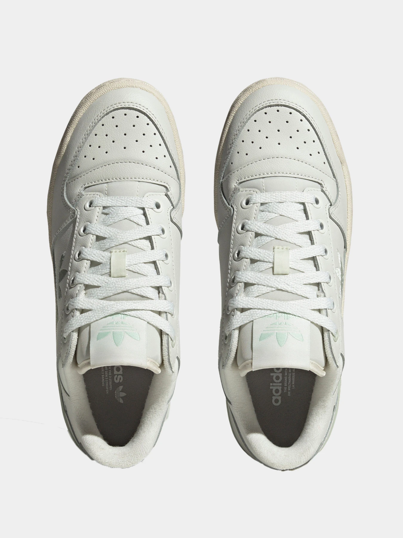 Кроссовки Adidas модель ID1806 Кроссовки Adidas модель ID1806 Фото