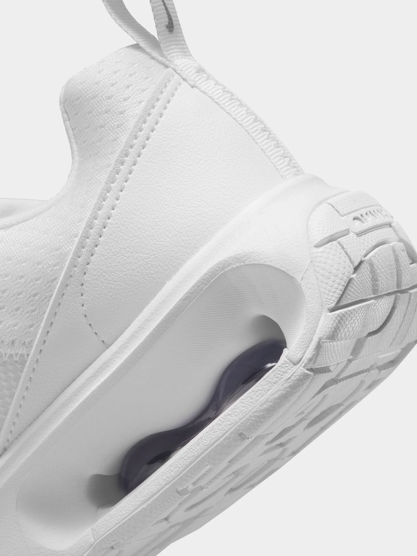 Кроссовки NIKE модель DV5695-100 Кроссовки NIKE модель DV5695-100 Фото