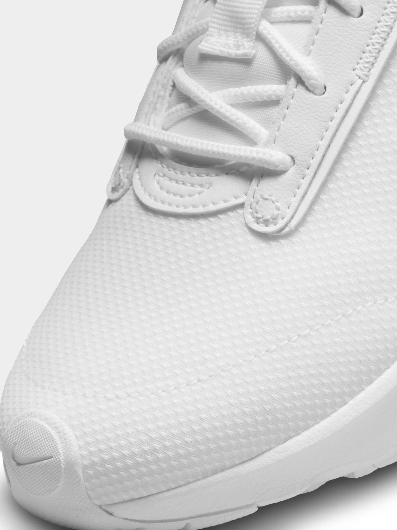 Кроссовки NIKE модель DV5695-100 Кроссовки NIKE модель DV5695-100 Фото