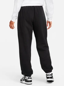Брюки NIKE модель DQ5800-010 Фото