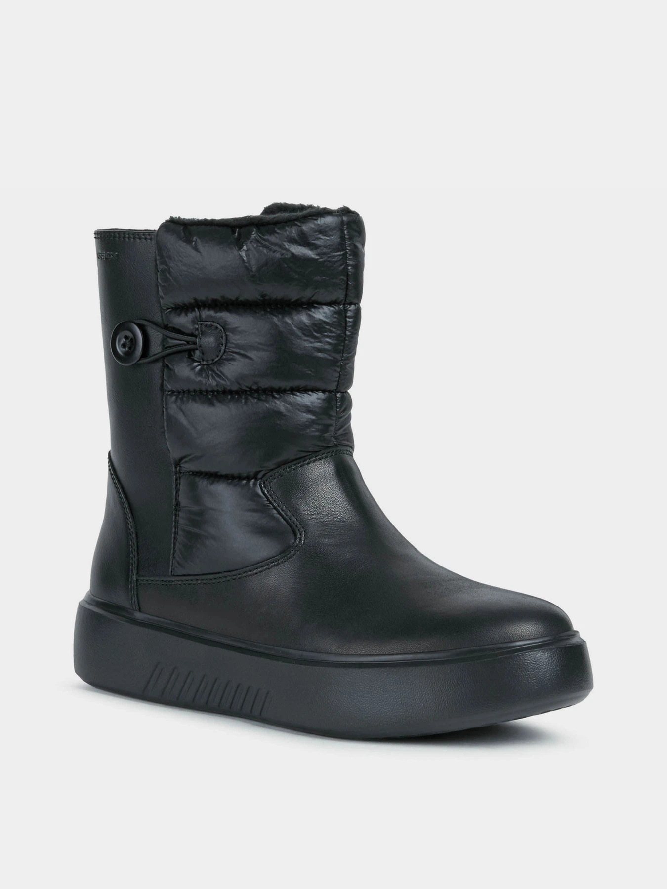 Ботинки и сапоги Geox модель D168DB-085FU-C9999 Ботинки и сапоги Geox модель D168DB-085FU-C9999 Фото