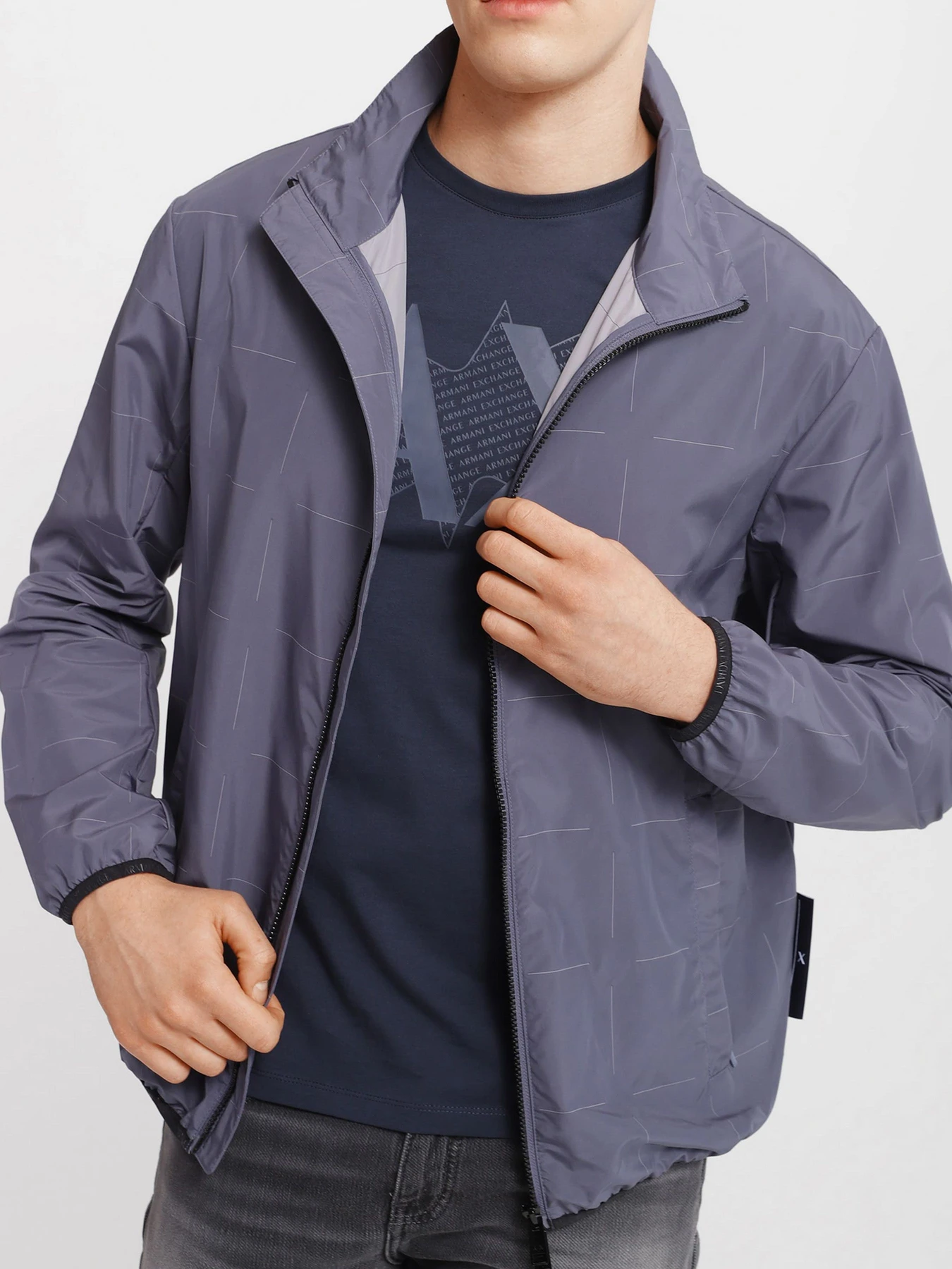 Куртки и дубленки Armani Exchange модель 3LZB09-ZNIDZ-2918 Фото