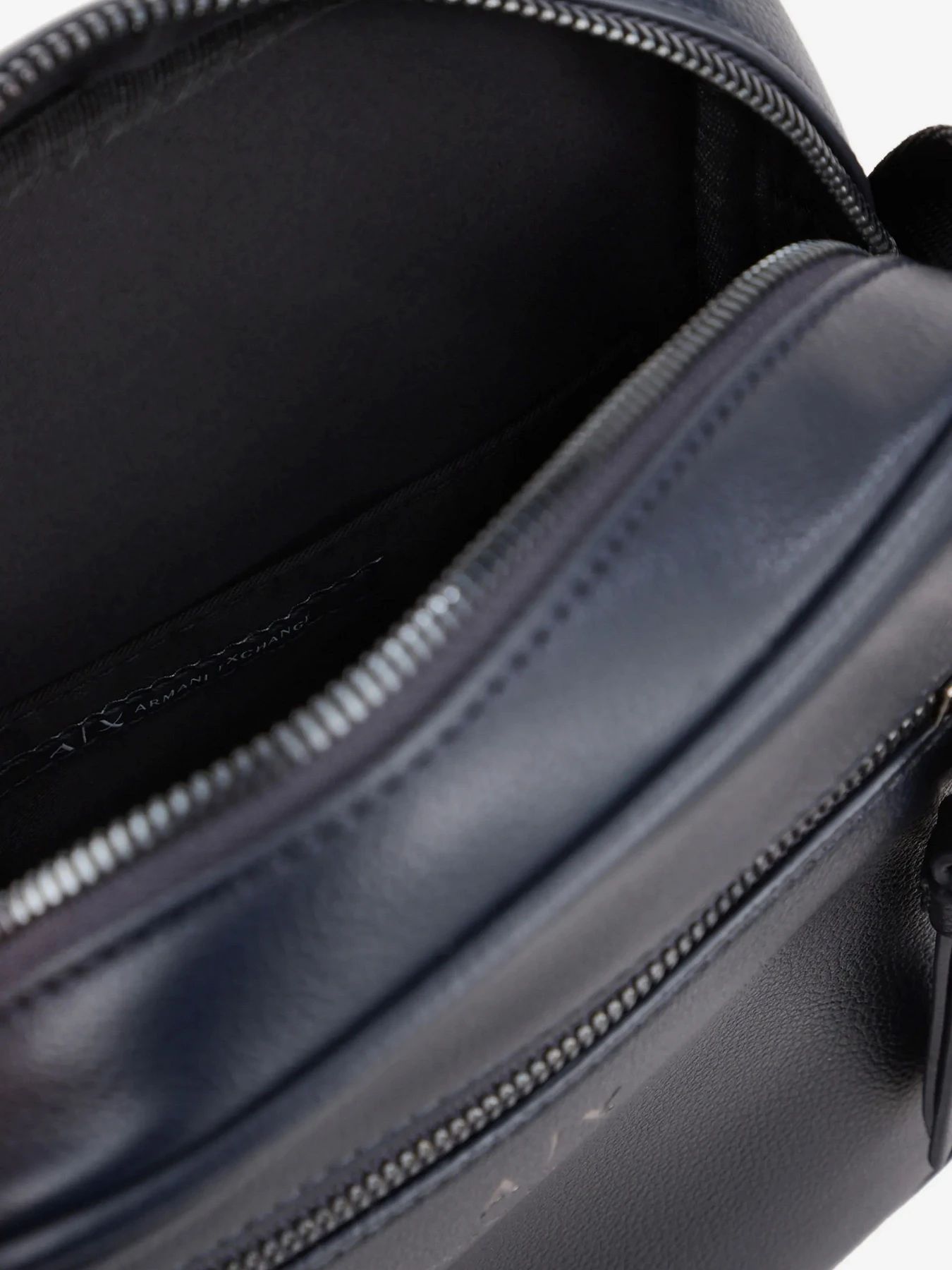 Сумки Armani Exchange модель 952388-CC830-00335 Фото