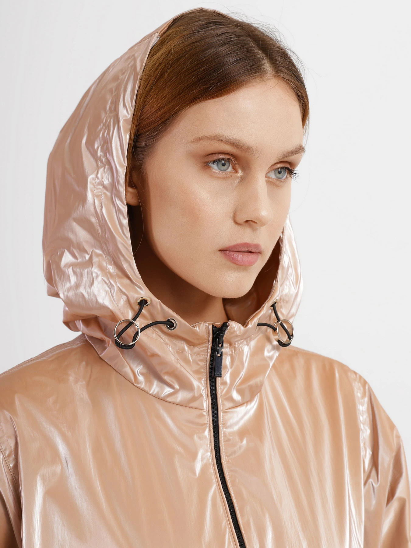 Куртки и дубленки Geox модель W2521J-T2915-F5235 Куртки и дубленки Geox модель W2521J-T2915-F5235 Фото