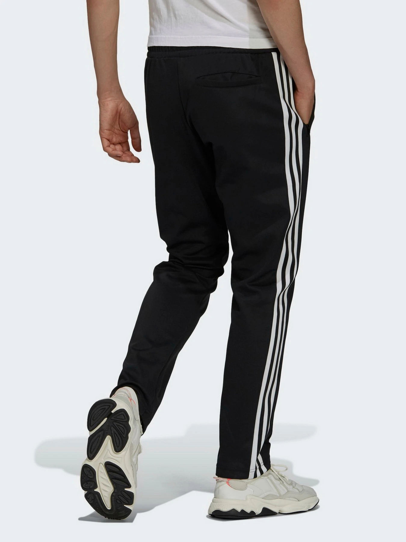 Брюки Adidas модель H09115 Брюки Adidas модель H09115 Фото