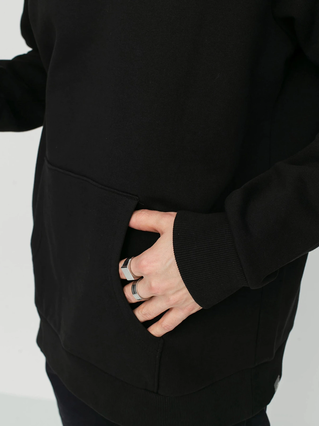 Худи и свитшоты The North Face модель NF0A2ZWUKY41 Худи и свитшоты The North Face модель NF0A2ZWUKY41 Фото