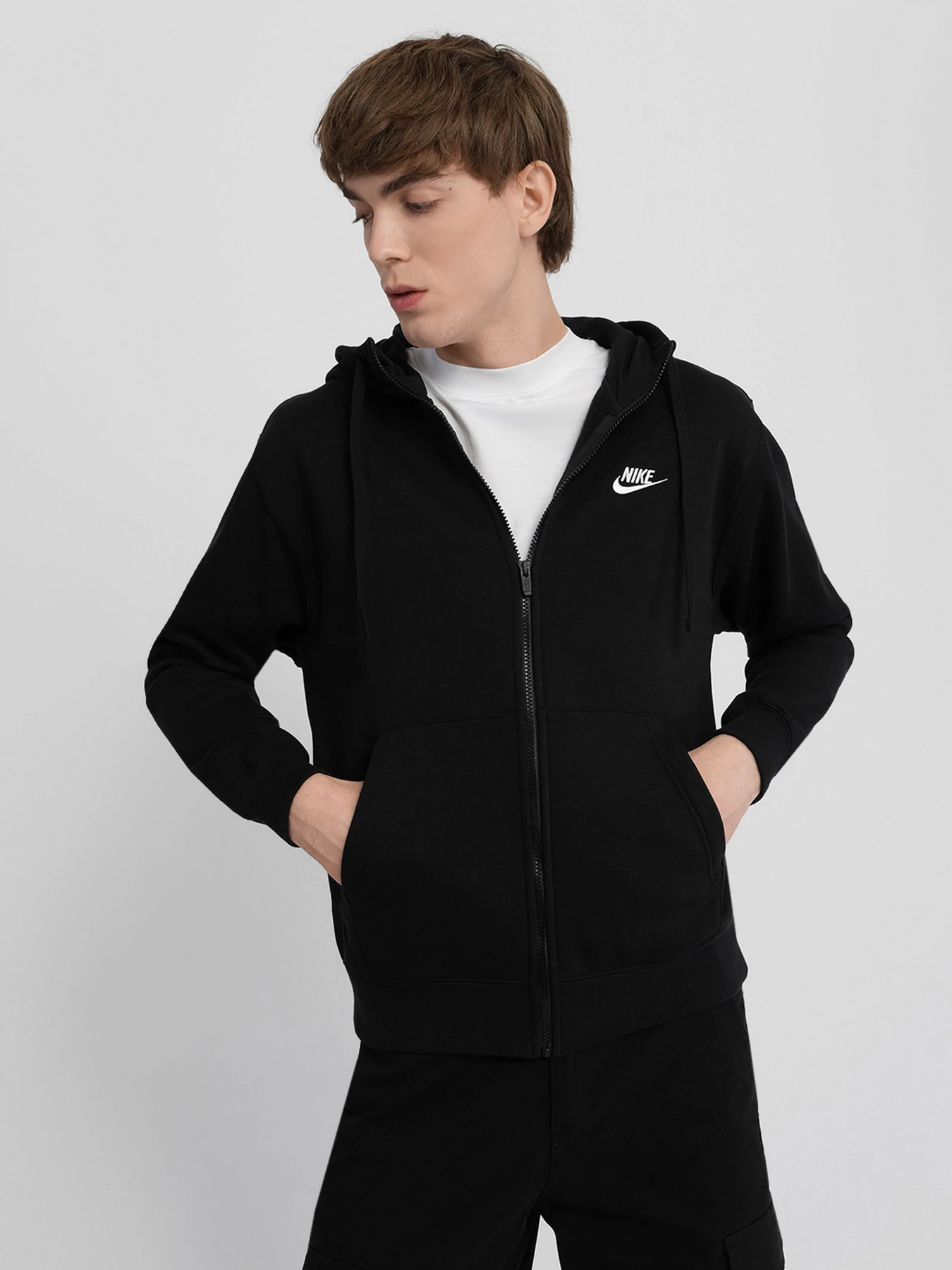 Худи и свитшоты NIKE модель BV2645-010 Худи и свитшоты NIKE модель BV2645-010 Фото