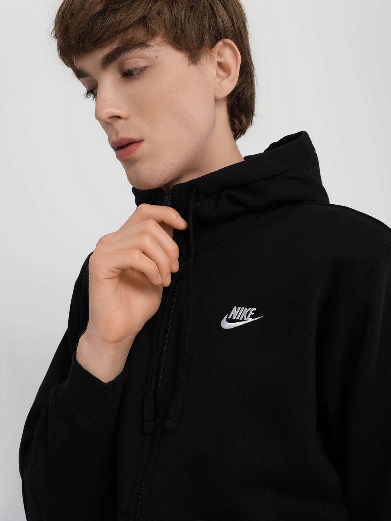 Худи и свитшоты NIKE модель BV2645-010 Худи и свитшоты NIKE модель BV2645-010 Фото