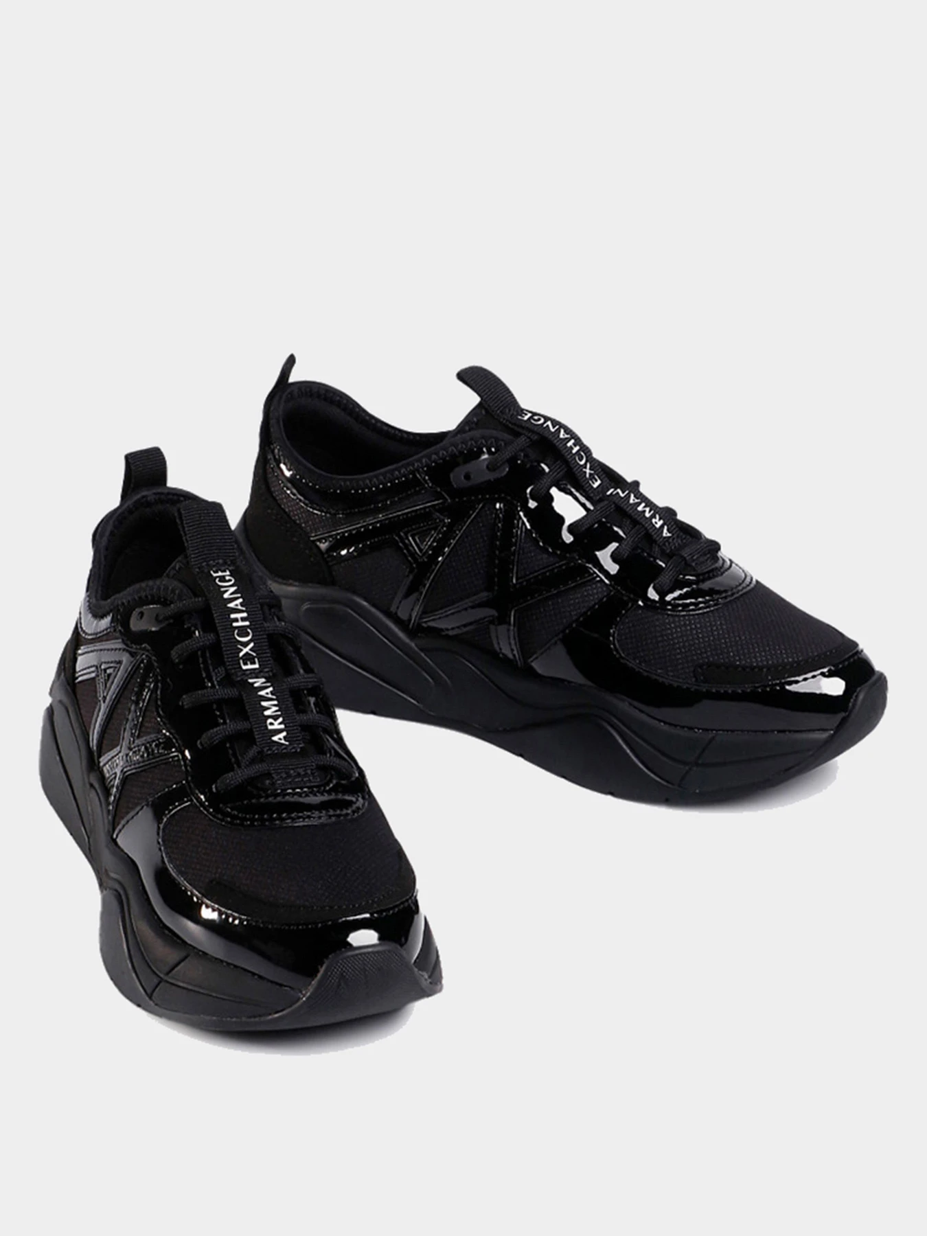 Кроссовки Armani Exchange модель XDX039-XV311-00002 Кроссовки Armani Exchange модель XDX039-XV311-00002 Фото