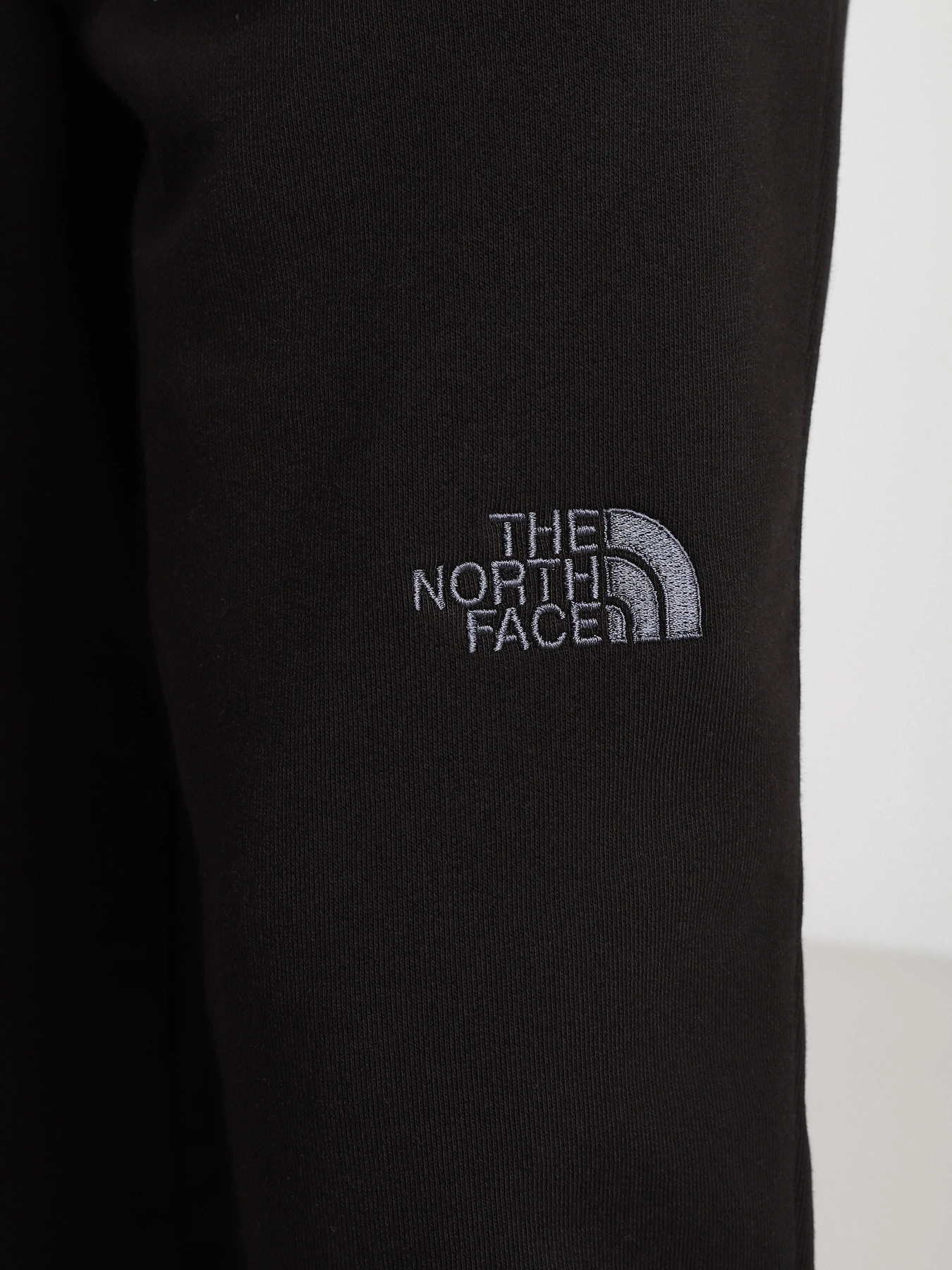 Брюки The North Face модель NF0A4T1FJK31 Брюки The North Face модель NF0A4T1FJK31 Фото