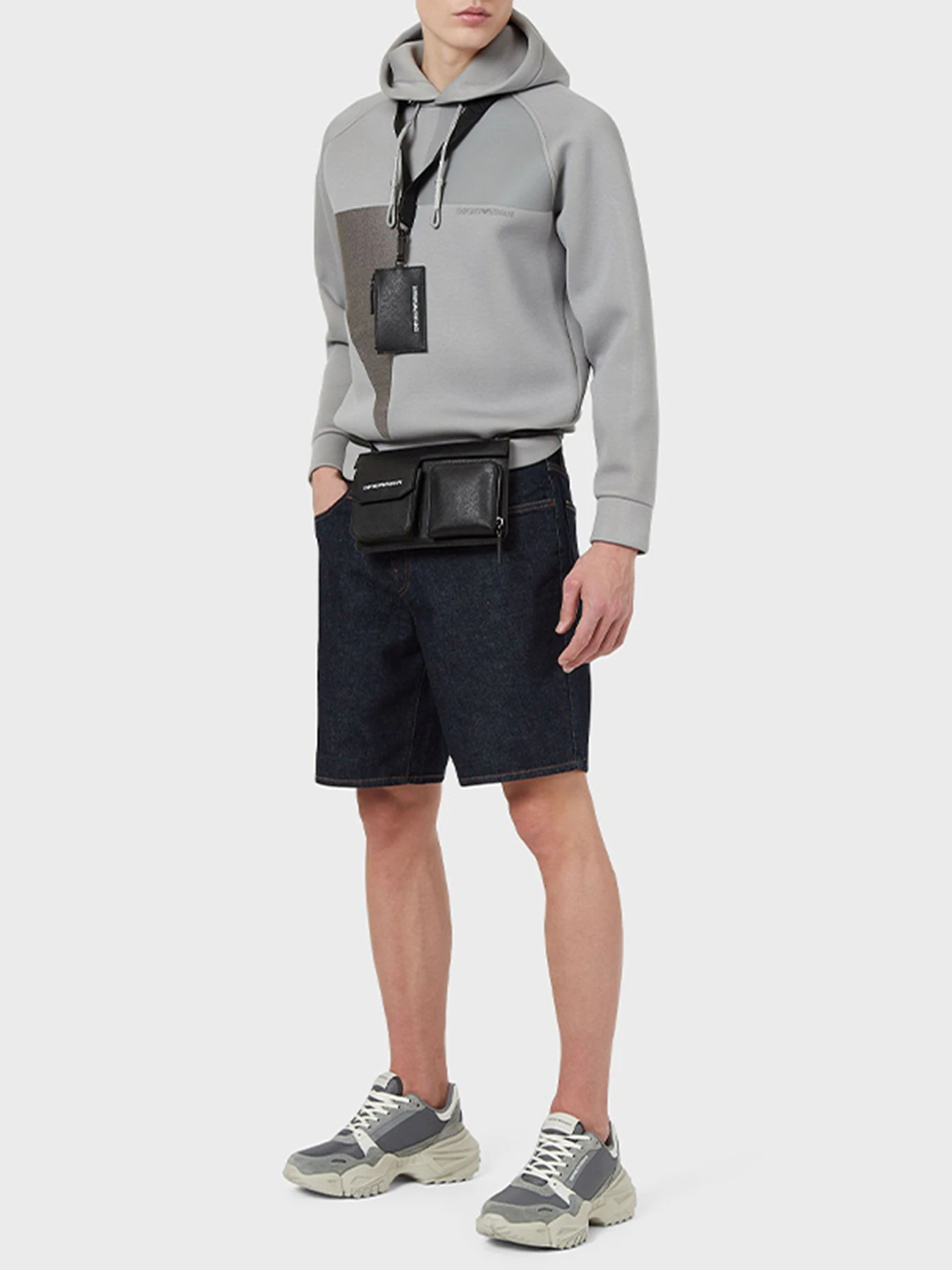 Шорты Emporio Armani модель 3K1PS1-1DY8Z-0941 Шорты Emporio Armani модель 3K1PS1-1DY8Z-0941 Фото
