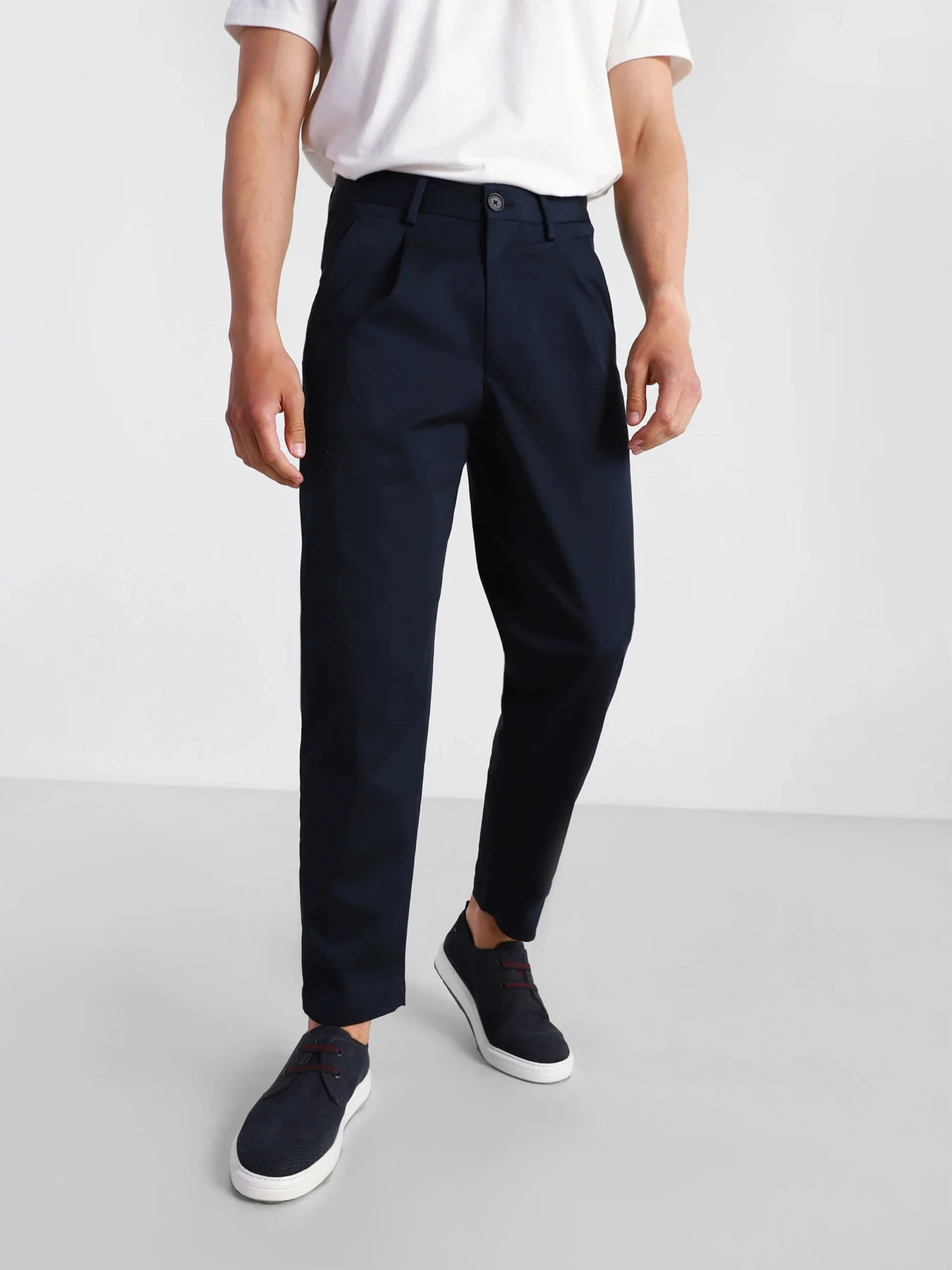 Брюки Armani Exchange модель 3KZP05-ZNTGZ-1510 Брюки Armani Exchange модель 3KZP05-ZNTGZ-1510 Фото