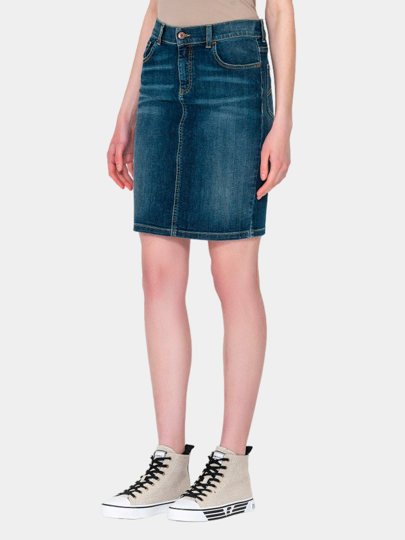 Юбки Emporio Armani модель 3K2N81-2DD6Z-0941 Юбки Emporio Armani модель 3K2N81-2DD6Z-0941 Фото