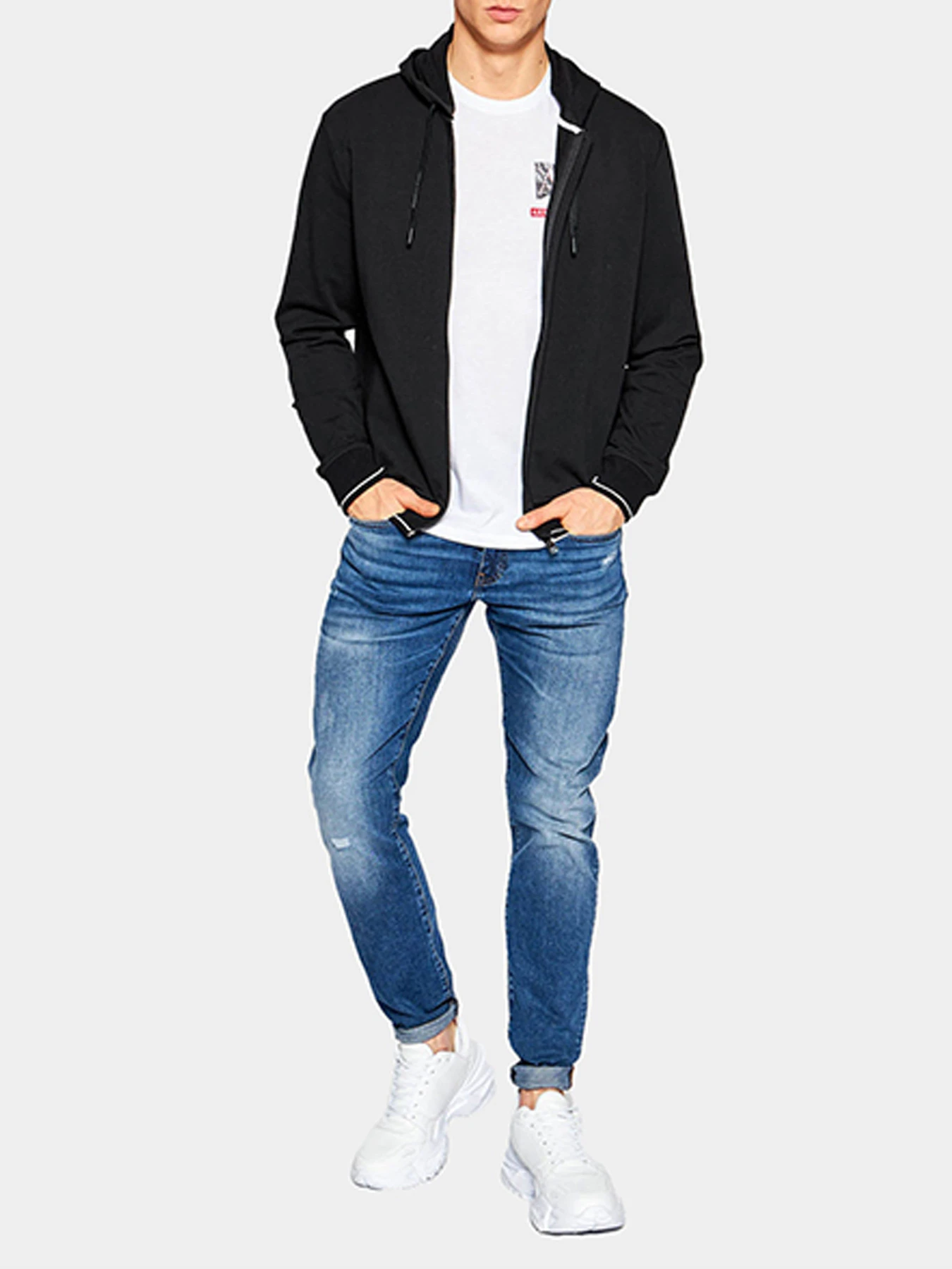 Джинсы Armani Exchange модель 3KZJ13-Z1FNZ-1500 Джинсы Armani Exchange модель 3KZJ13-Z1FNZ-1500 Фото