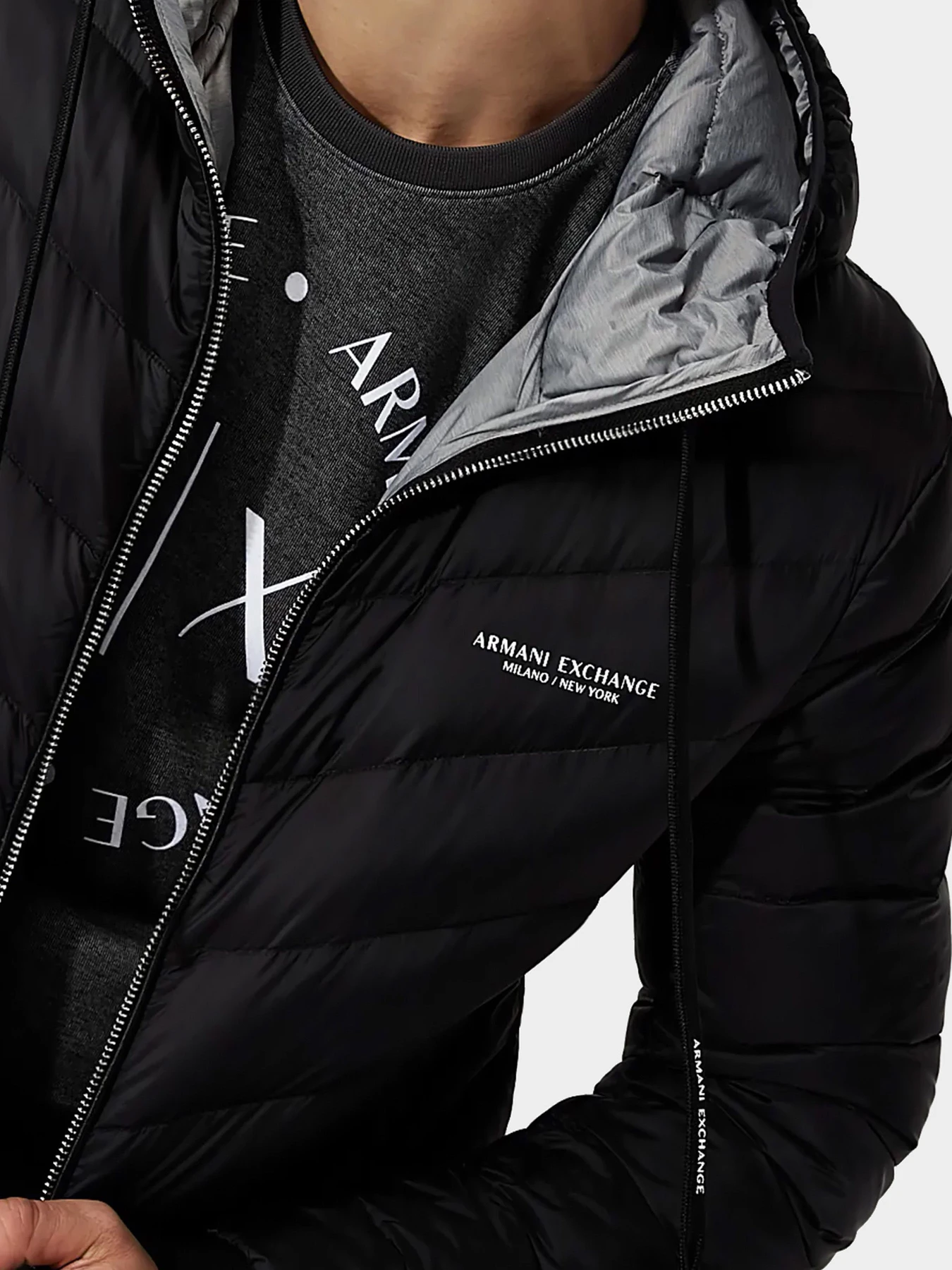 Куртки и дубленки Armani Exchange модель 8NZB53-ZNW3Z-0217 Куртки и дубленки Armani Exchange модель 8NZB53-ZNW3Z-0217 Фото