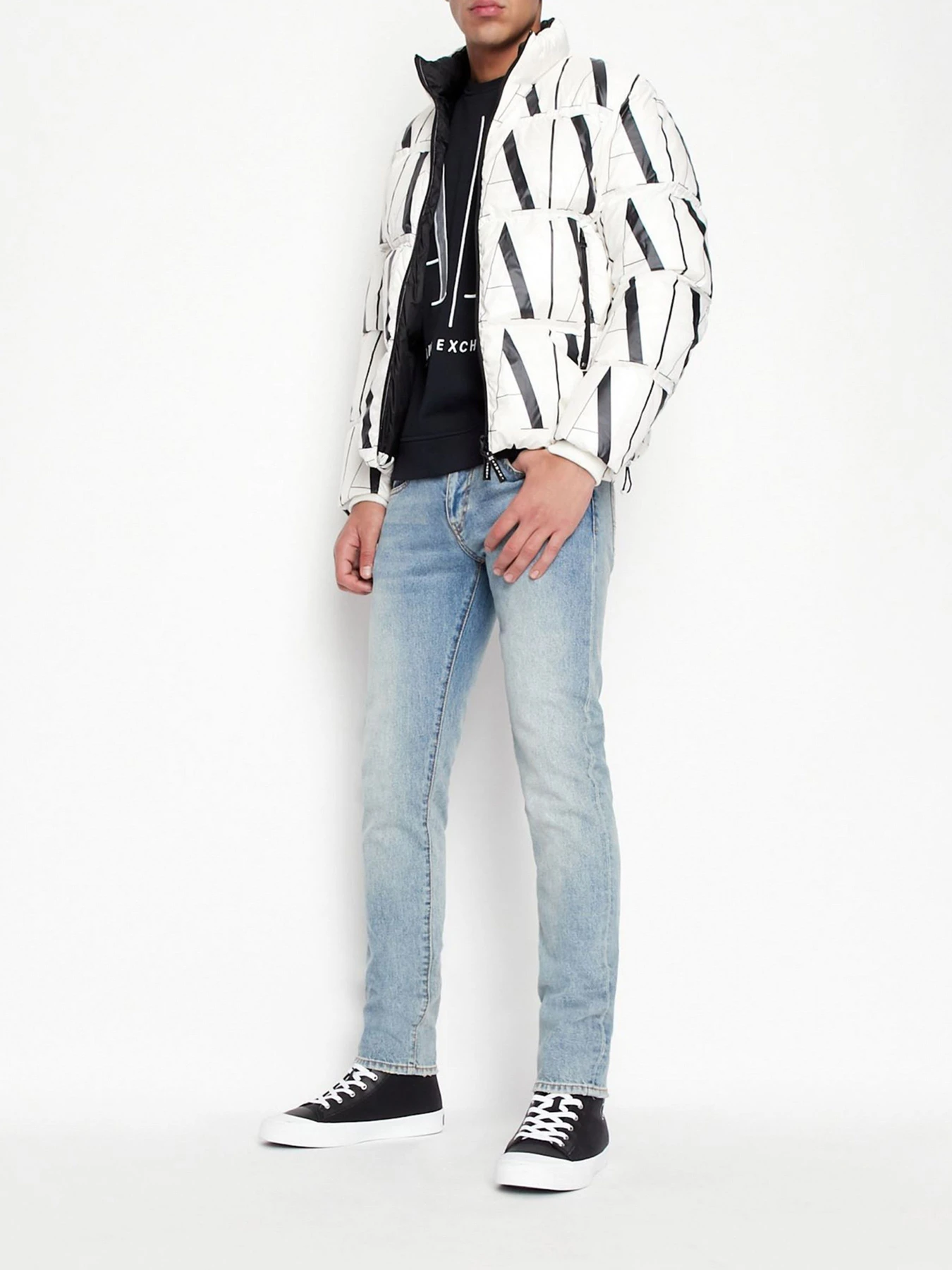 Худи и свитшоты Armani Exchange модель 8NZMPA-ZJ1ZZ-1510 Худи и свитшоты Armani Exchange модель 8NZMPA-ZJ1ZZ-1510 Фото