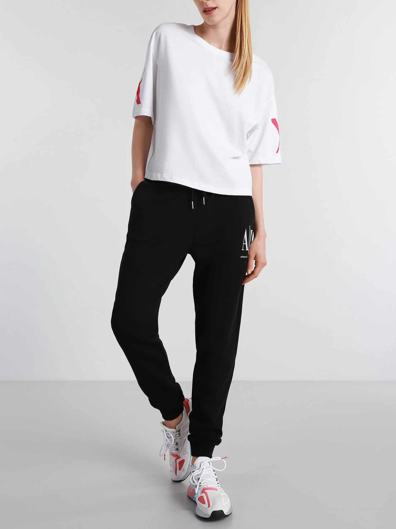 Брюки Armani Exchange модель 8NYPCX-YJ68Z-1200 Брюки Armani Exchange модель 8NYPCX-YJ68Z-1200 Фото