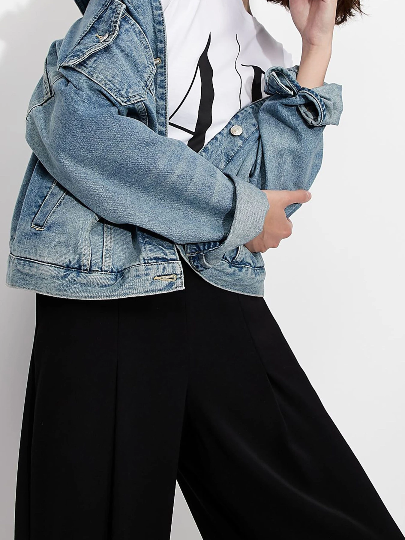 Футболки и поло Armani Exchange модель 8NYTCX-YJG3Z-5100 Футболки и поло Armani Exchange модель 8NYTCX-YJG3Z-5100 Фото