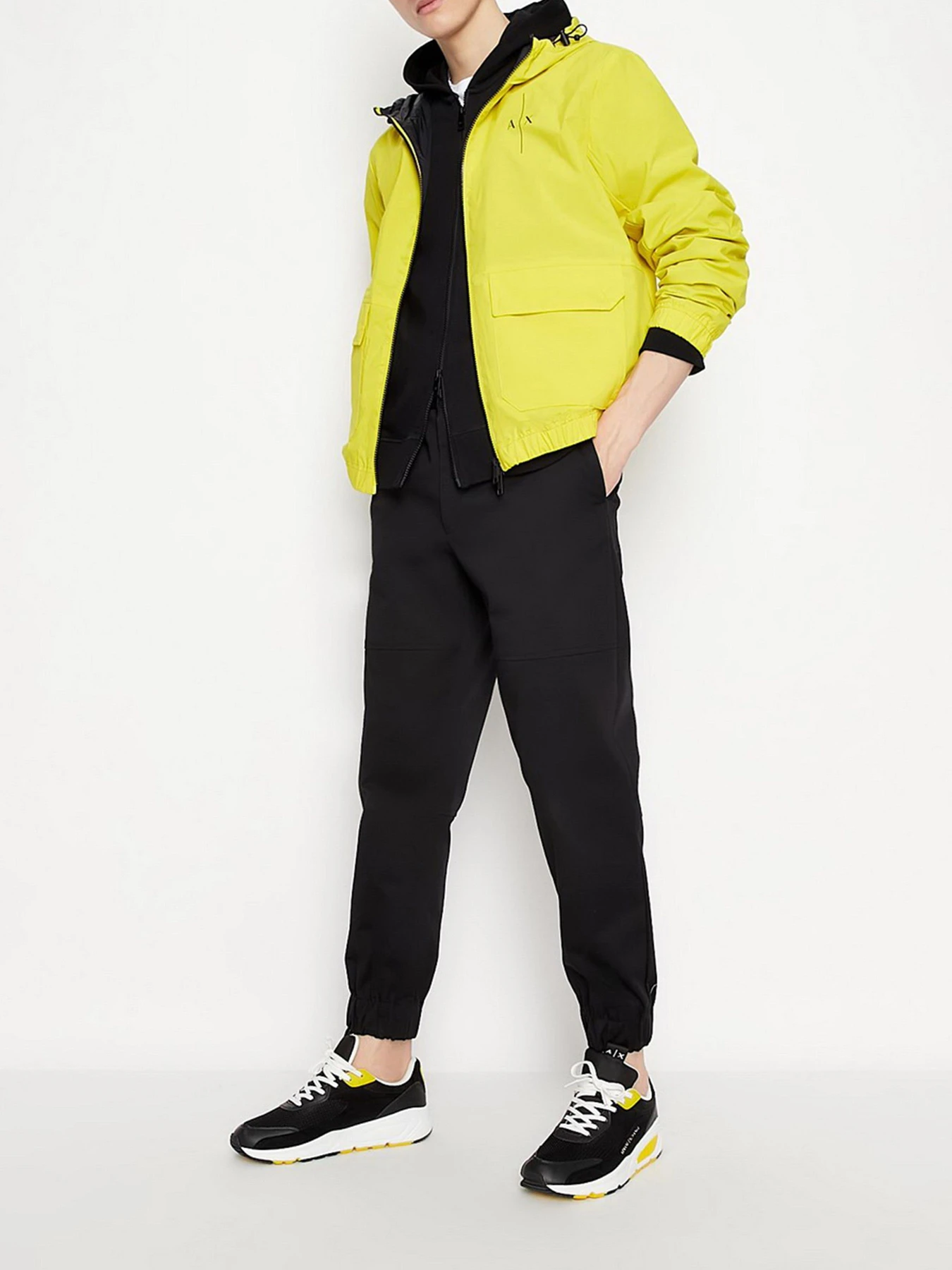 Куртки и дубленки Armani Exchange модель 3LZB16-ZNB7Z-2610 Фото