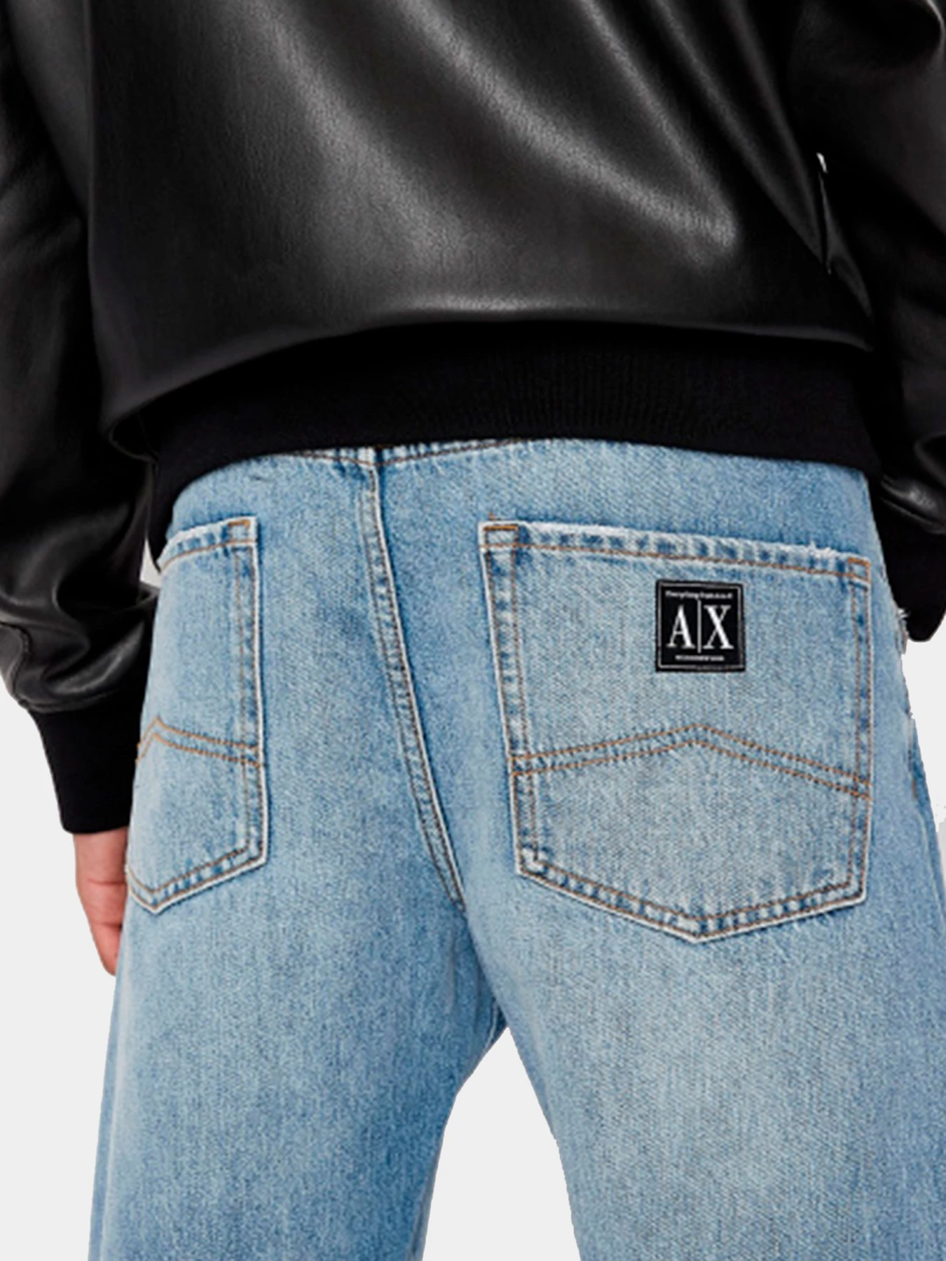 Джинсы Armani Exchange модель 3LZJ24-Z2GUZ-1500 Джинсы Armani Exchange модель 3LZJ24-Z2GUZ-1500 Фото
