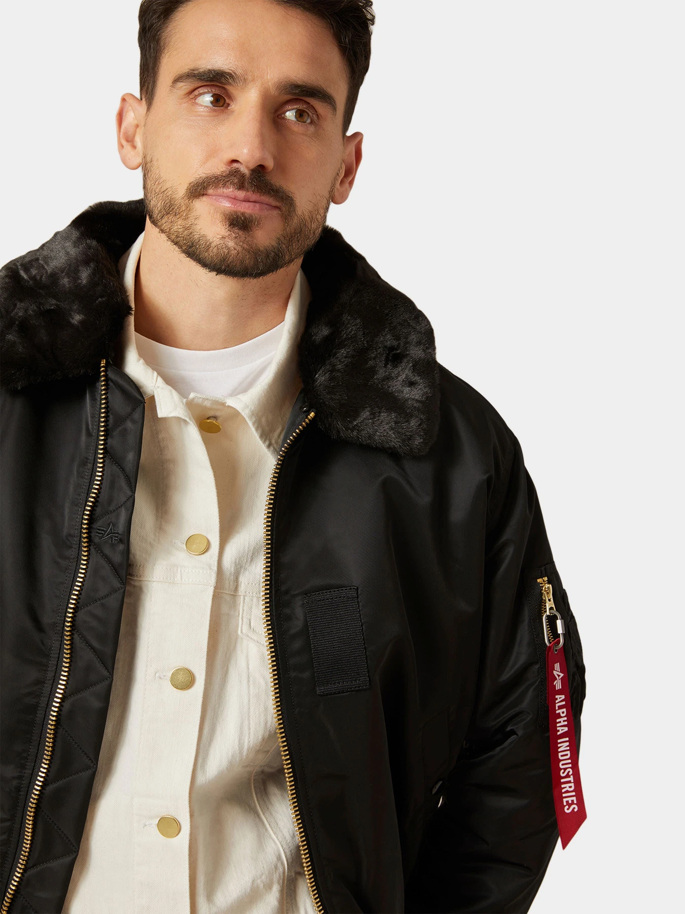 Куртки и дубленки Alpha Industries модель MJB23010C1_001 Куртки и дубленки Alpha Industries модель MJB23010C1_001 Фото