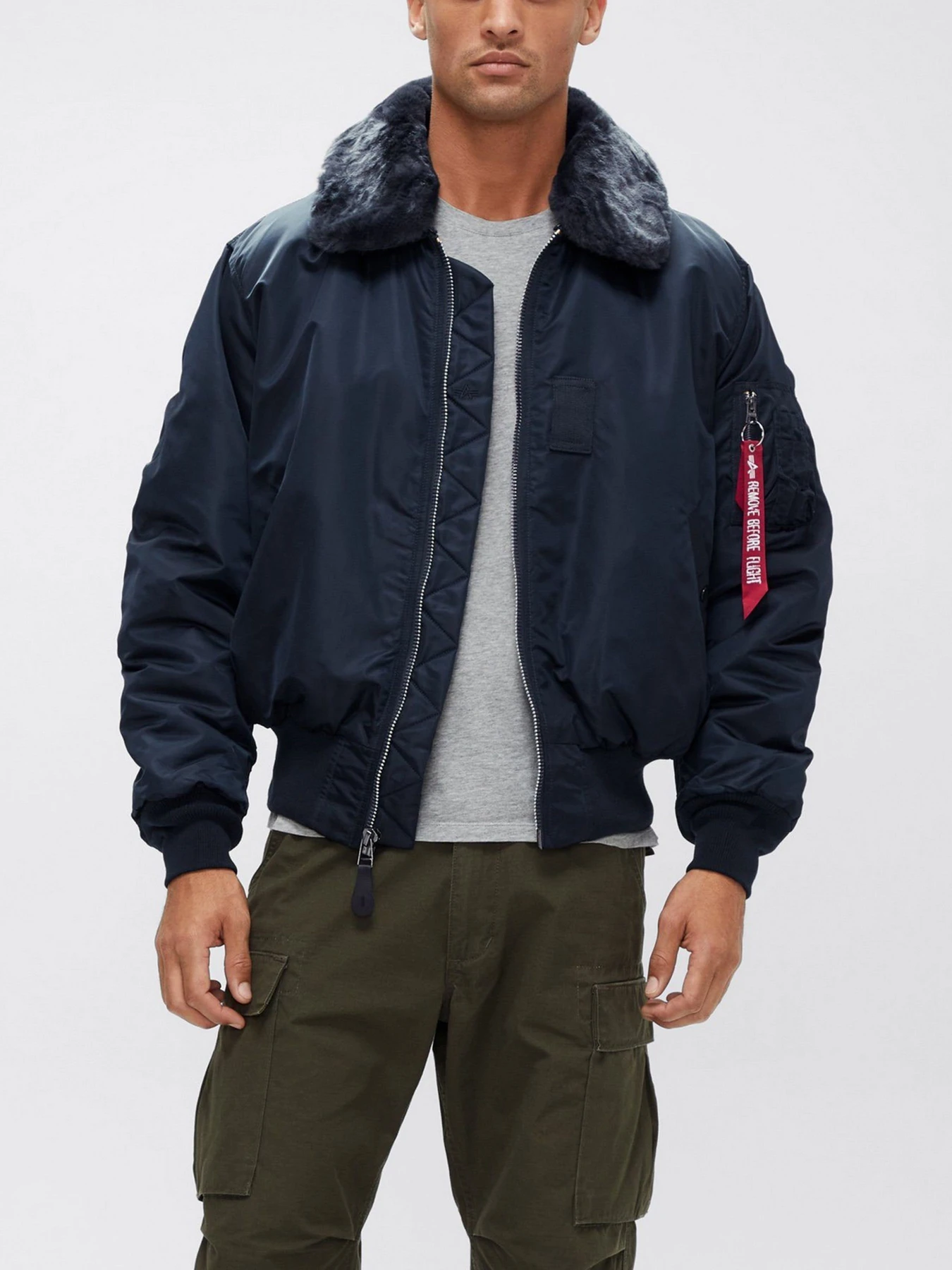 Куртки и дубленки Alpha Industries модель MJB23010C1_410 Куртки и дубленки Alpha Industries модель MJB23010C1_410 Фото