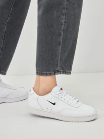 Кроссовки NIKE модель CJ1676-101 Фото
