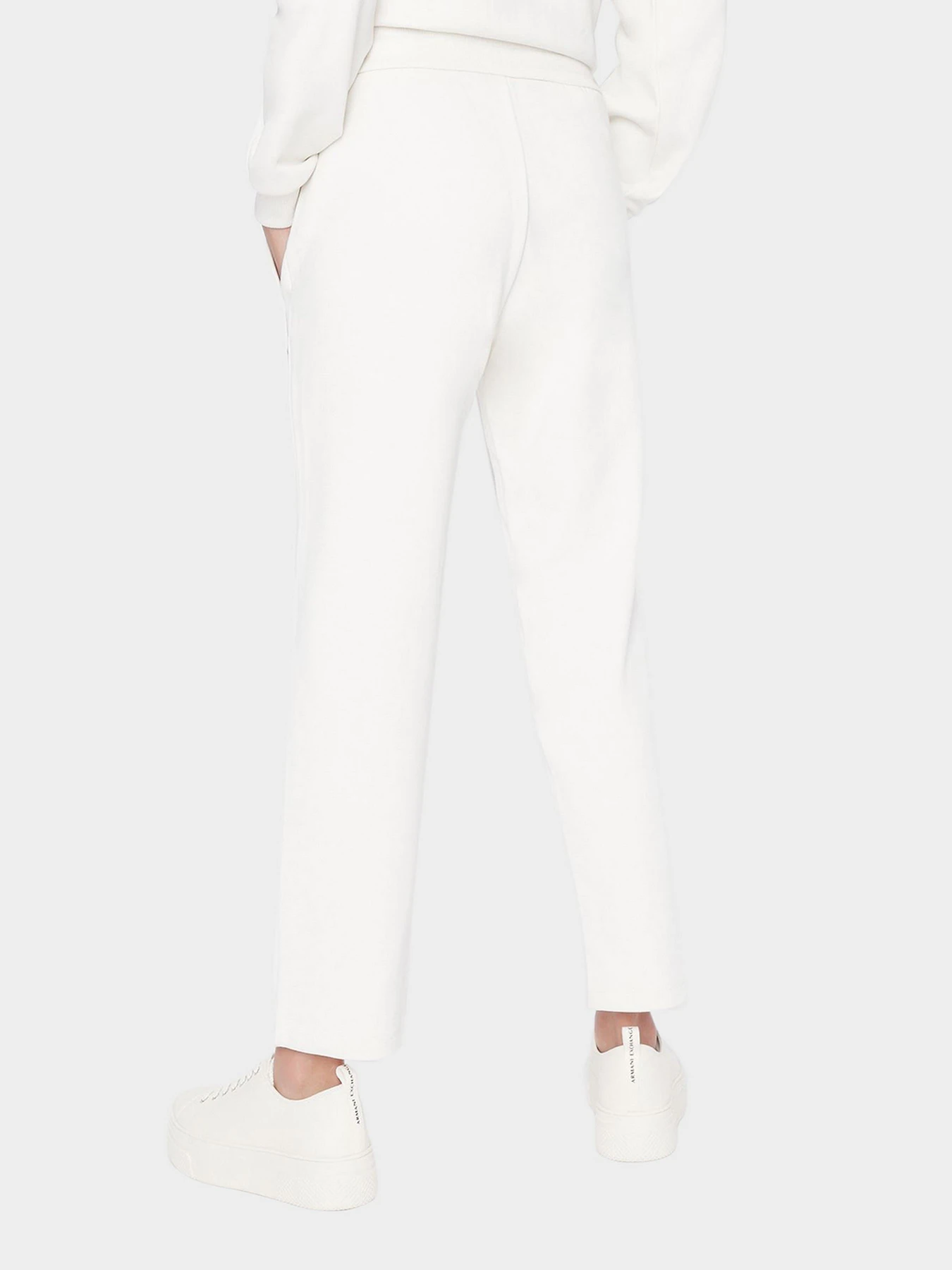 Брюки Armani Exchange модель 6LYP75-YJ3NZ-1130 Брюки Armani Exchange модель 6LYP75-YJ3NZ-1130 Фото