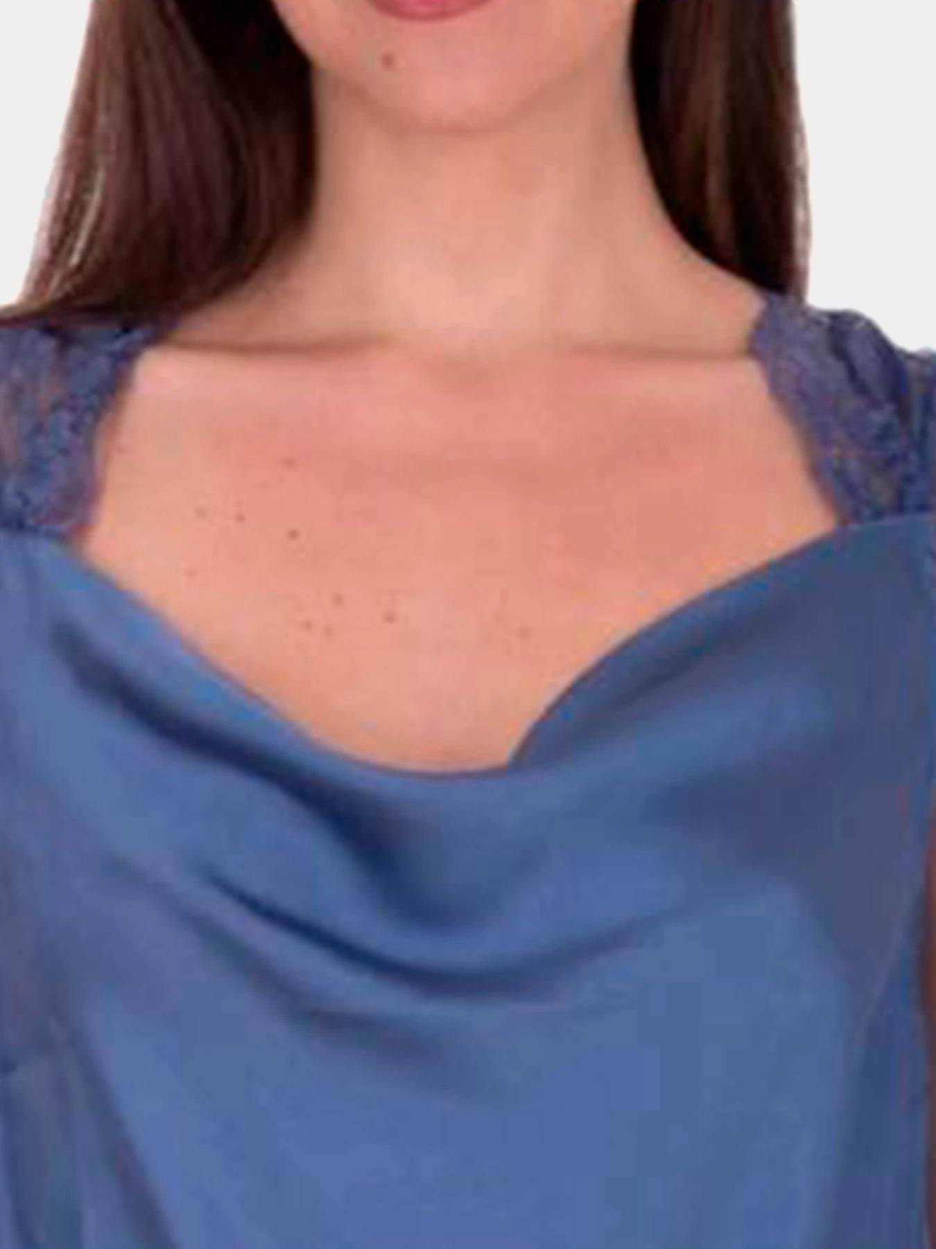 Футболки и поло GUESS модель W3RH55-WD8G2-G7HC Футболки и поло GUESS модель W3RH55-WD8G2-G7HC Фото