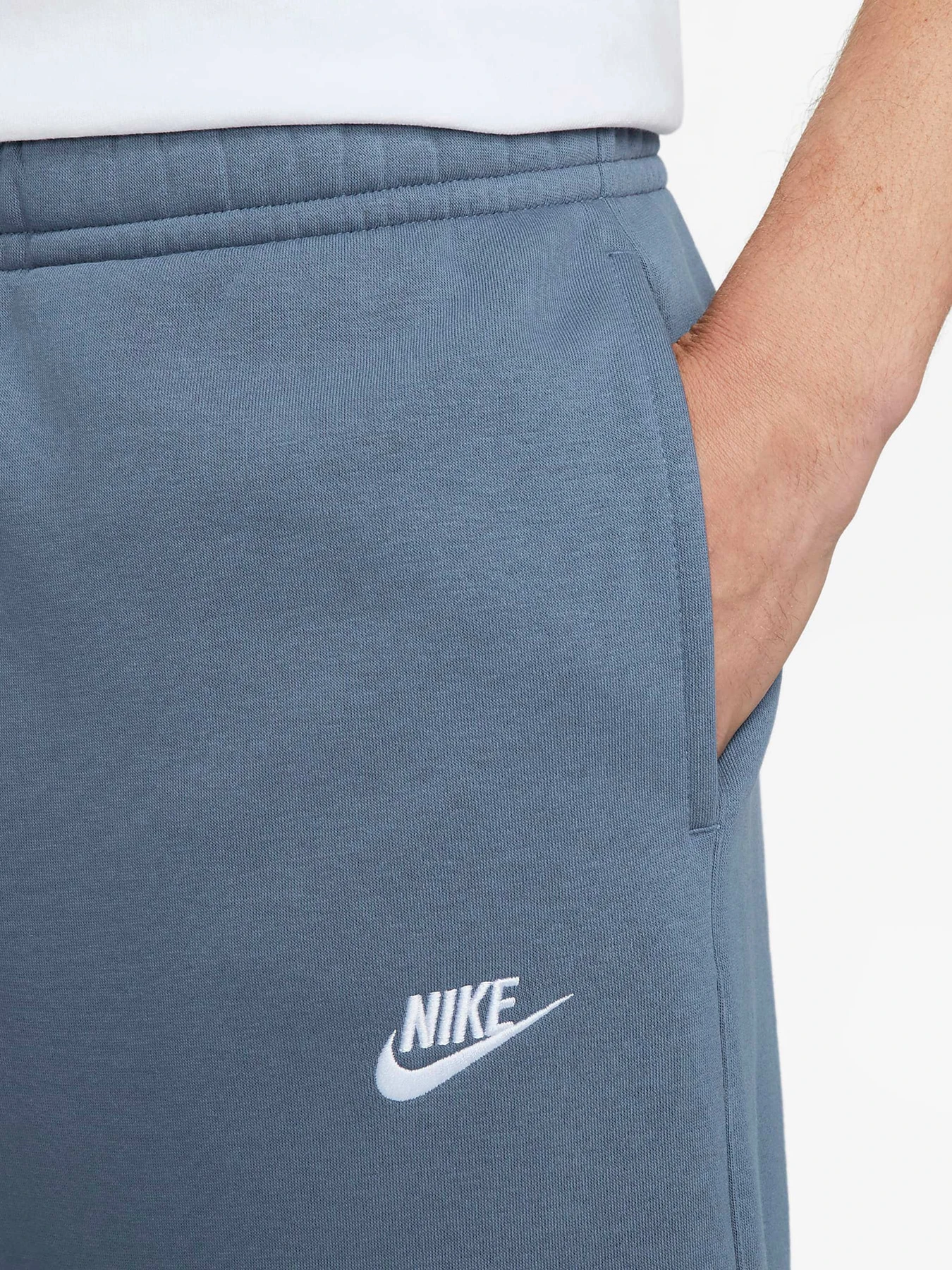 Брюки NIKE модель BV2671-491 Брюки NIKE модель BV2671-491 Фото