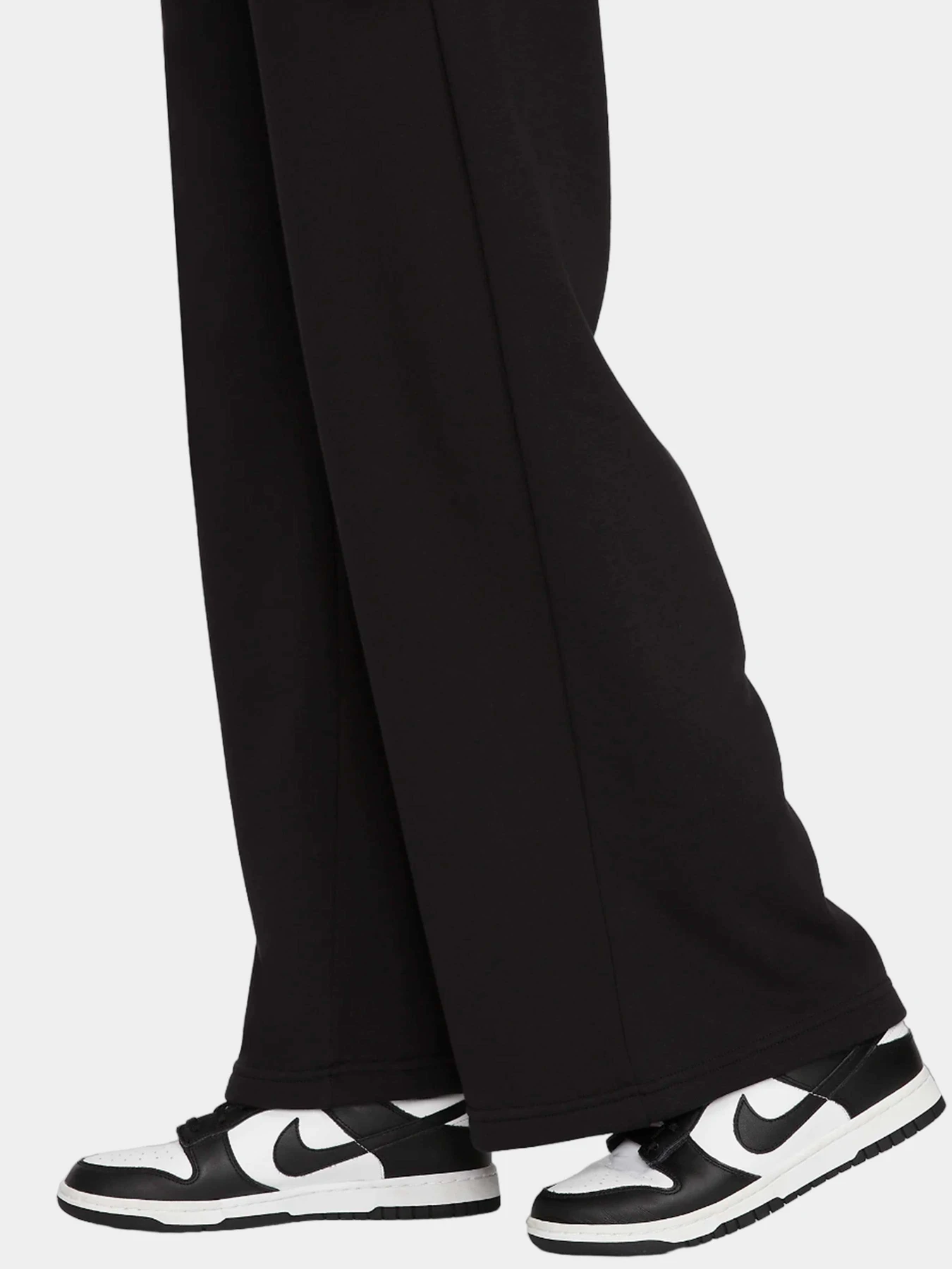 Брюки NIKE модель FB2727-010 Брюки NIKE модель FB2727-010 Фото