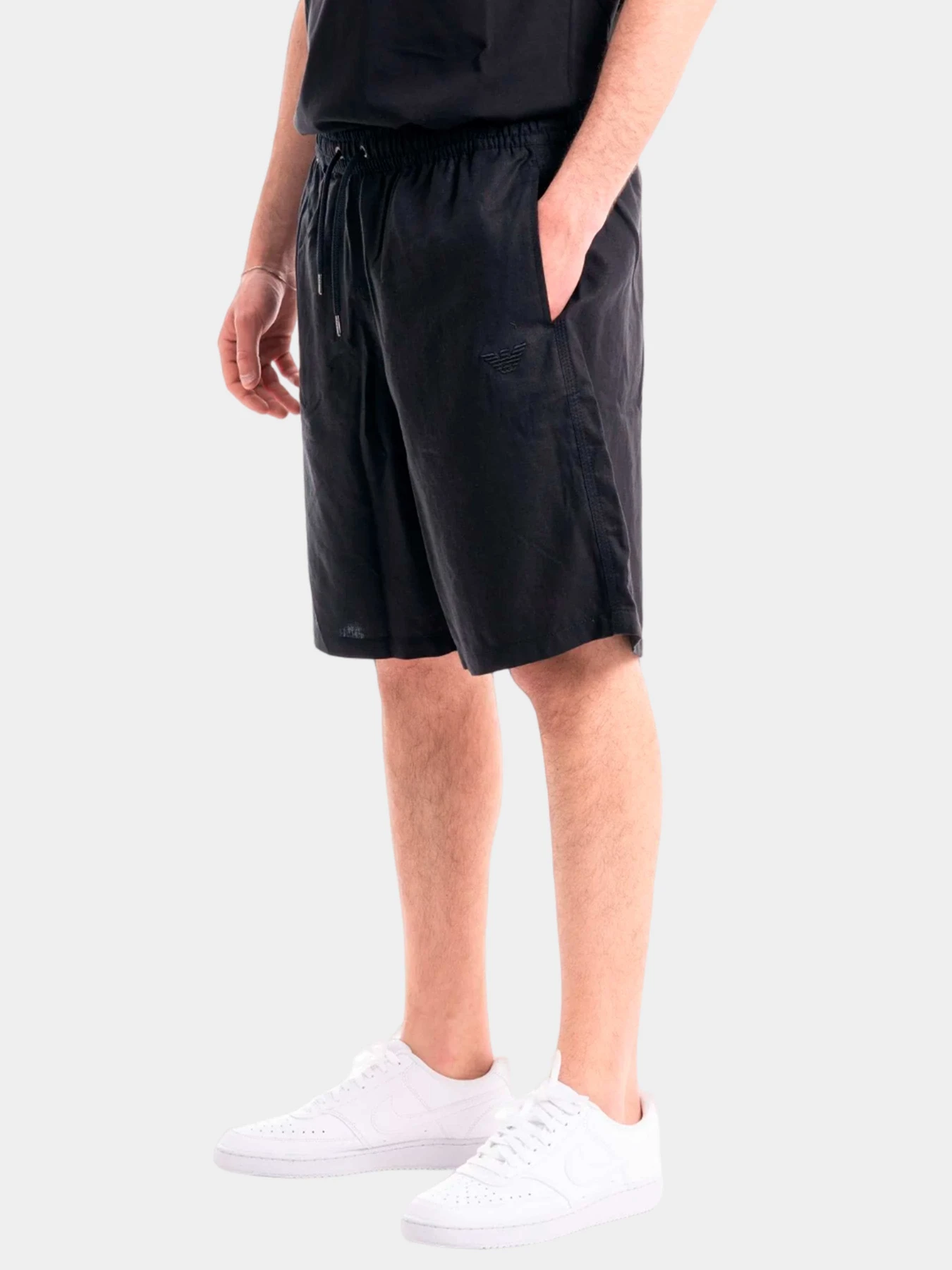 Шорты Emporio Armani модель 211864-3R467-00020 Шорты Emporio Armani модель 211864-3R467-00020 Фото