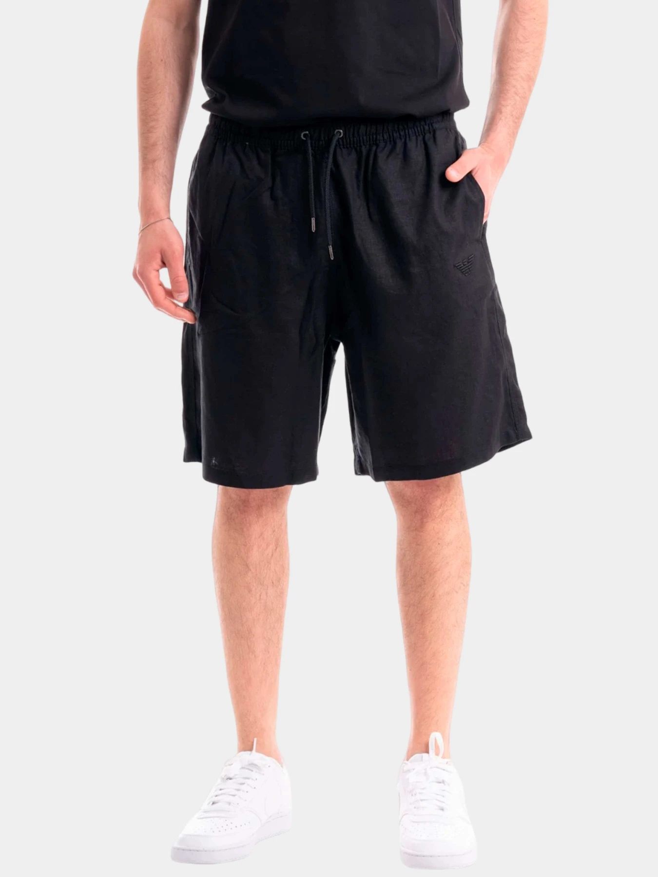 Шорты Emporio Armani модель 211864-3R467-00020 Шорты Emporio Armani модель 211864-3R467-00020 Фото