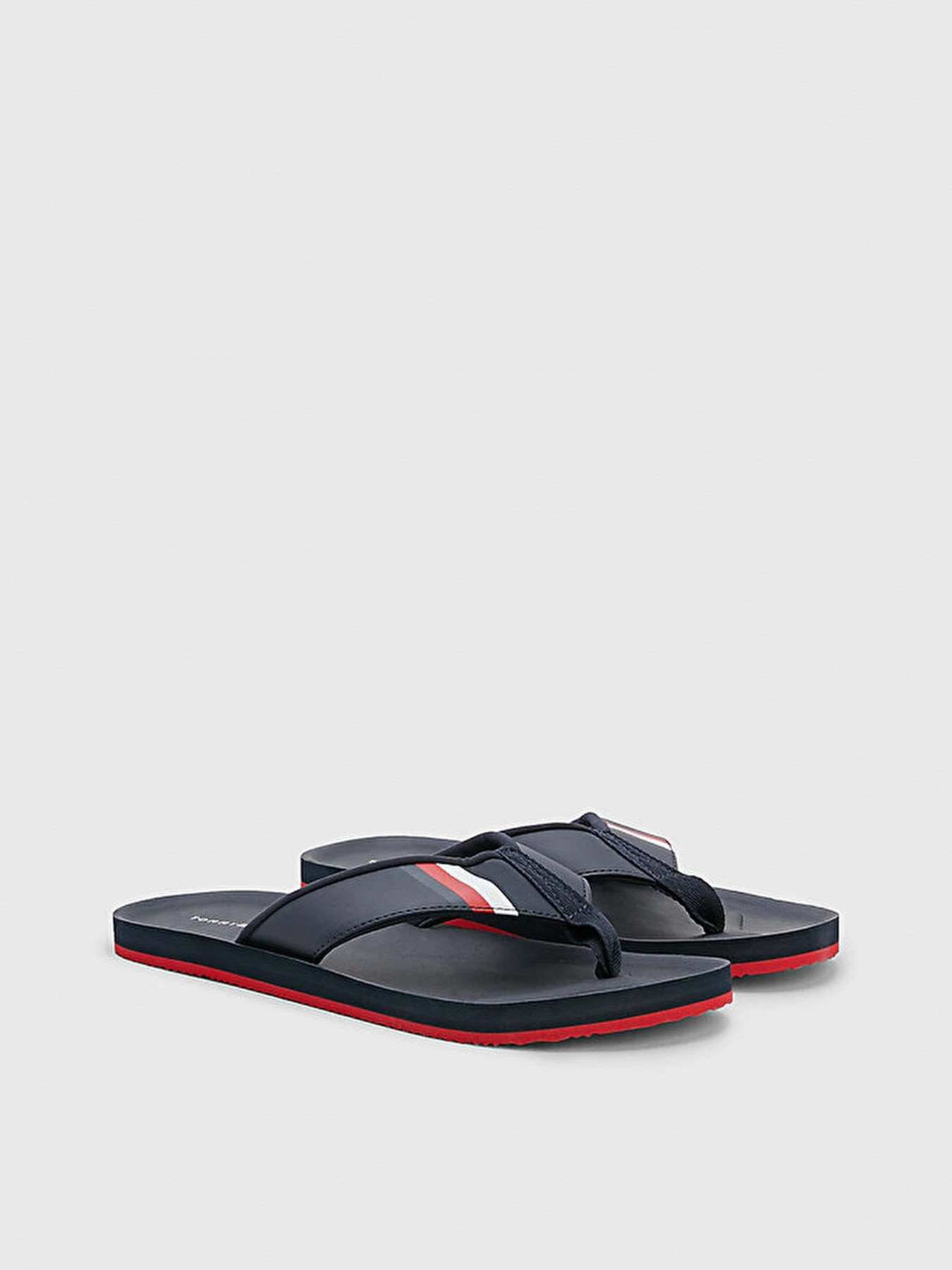 Шлёпанцы Tommy Hilfiger модель FM0FM04473-DW5 Фото