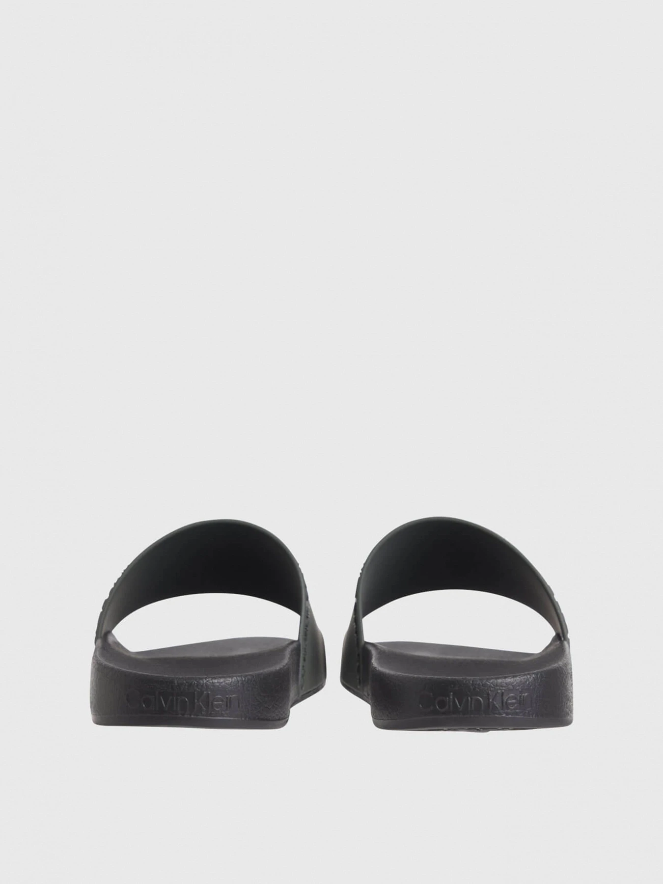 Шлёпанцы Calvin Klein модель HM0HM00981-MRZ Шлёпанцы Calvin Klein модель HM0HM00981-MRZ Фото