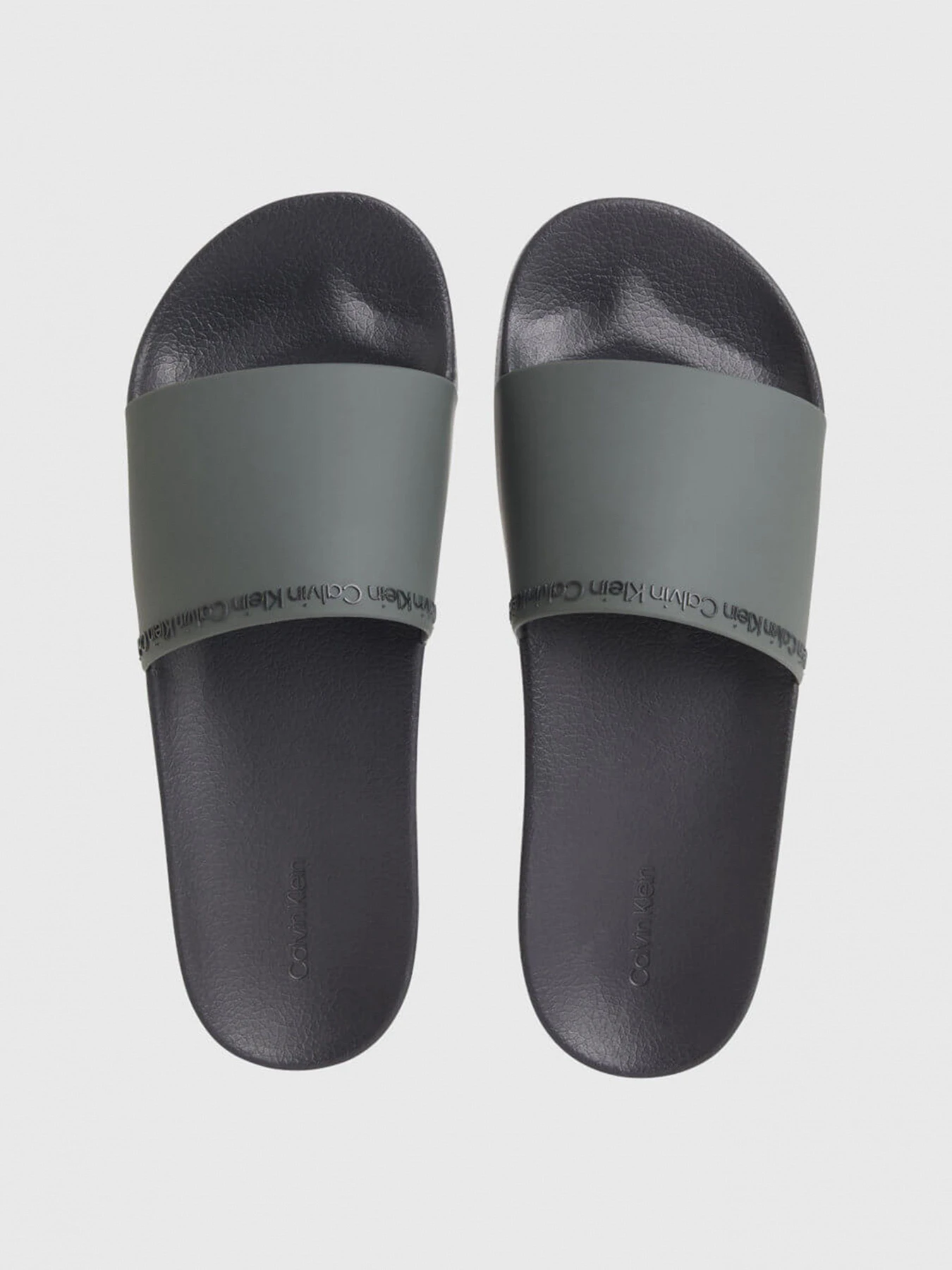 Шлёпанцы Calvin Klein модель HM0HM00981-MRZ Шлёпанцы Calvin Klein модель HM0HM00981-MRZ Фото