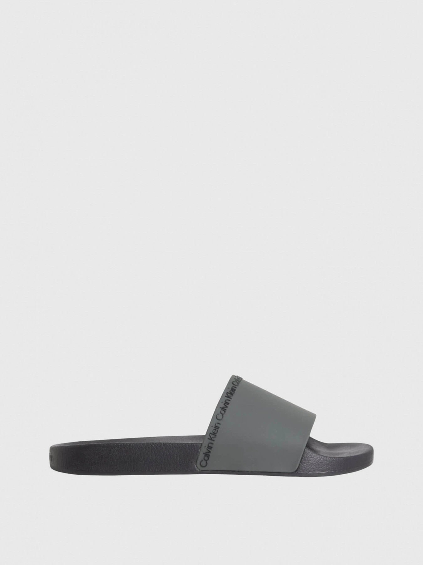 Шлёпанцы Calvin Klein модель HM0HM00981-MRZ Шлёпанцы Calvin Klein модель HM0HM00981-MRZ Фото