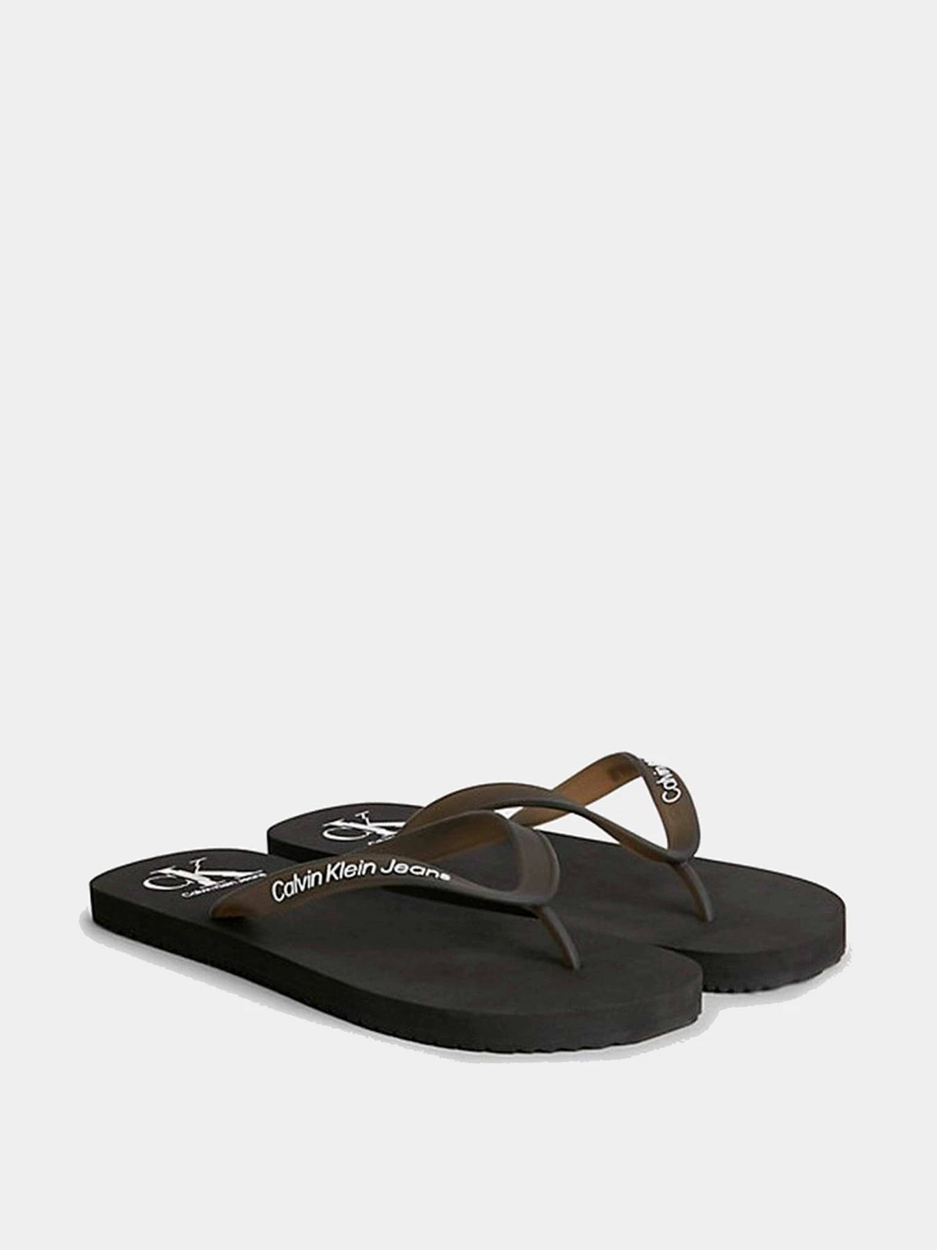 Шлёпанцы Calvin Klein модель YM0YM00656-BDS Шлёпанцы Calvin Klein модель YM0YM00656-BDS Фото