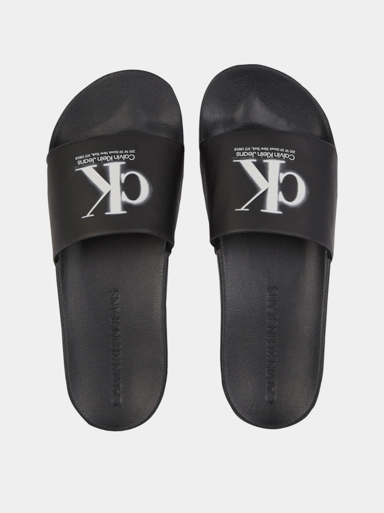 Шлёпанцы Calvin Klein модель YM0YM00662-BDS Шлёпанцы Calvin Klein модель YM0YM00662-BDS Фото