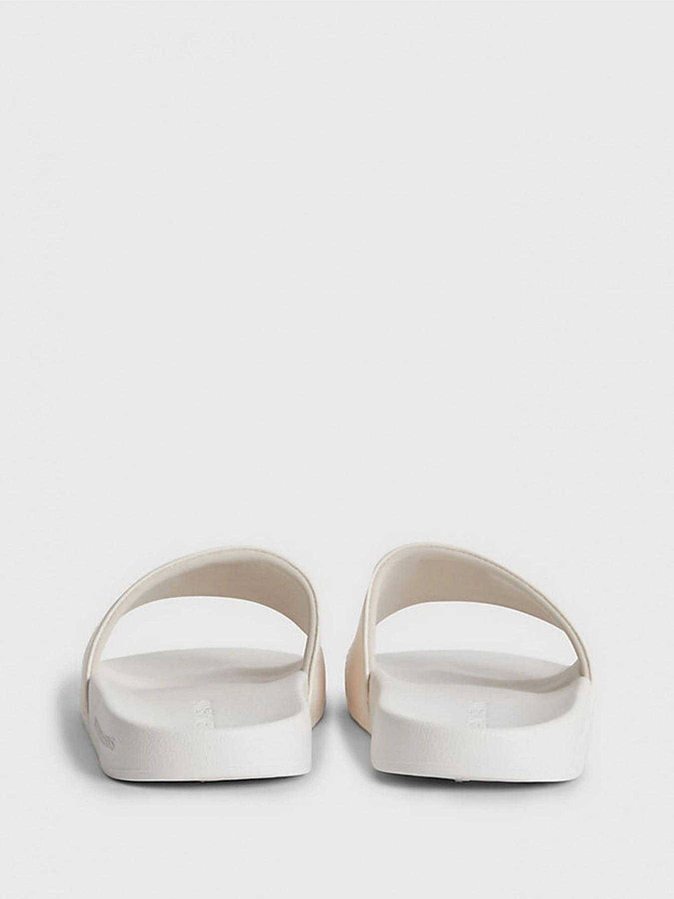 Шлёпанцы Calvin Klein модель YW0YW01000-YBH Шлёпанцы Calvin Klein модель YW0YW01000-YBH Фото