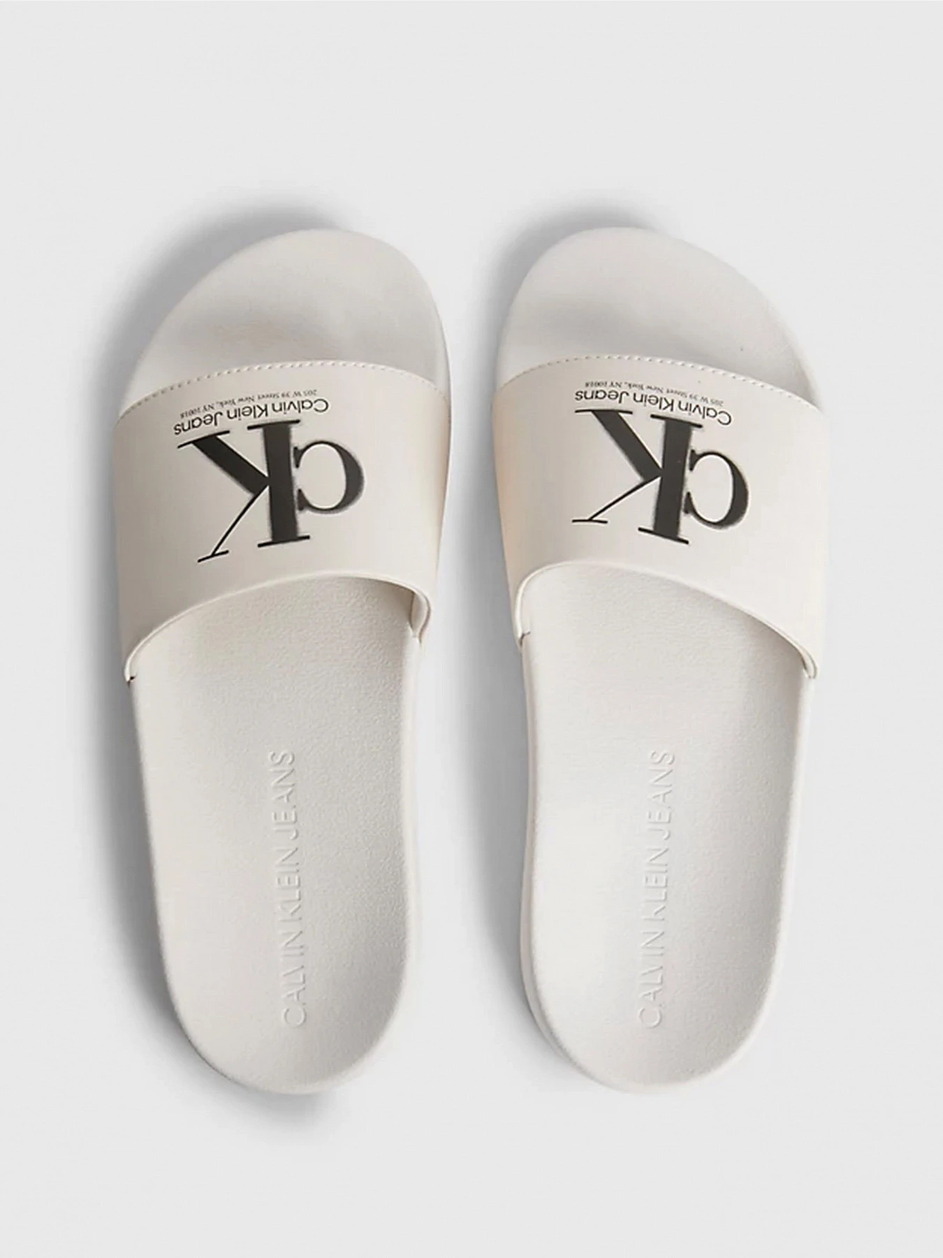 Шлёпанцы Calvin Klein модель YW0YW01000-YBH Шлёпанцы Calvin Klein модель YW0YW01000-YBH Фото