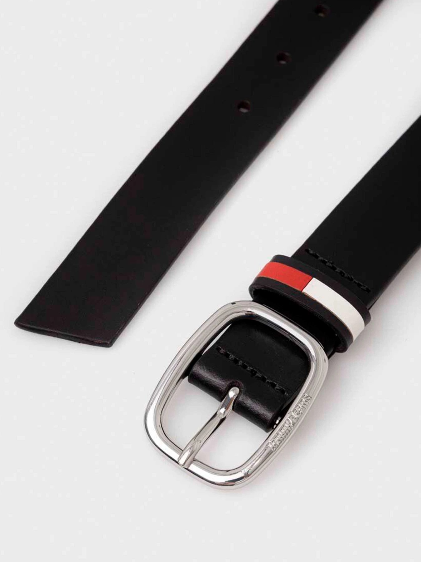 Ремни Tommy Hilfiger модель AW0AW15000-BDS Фото