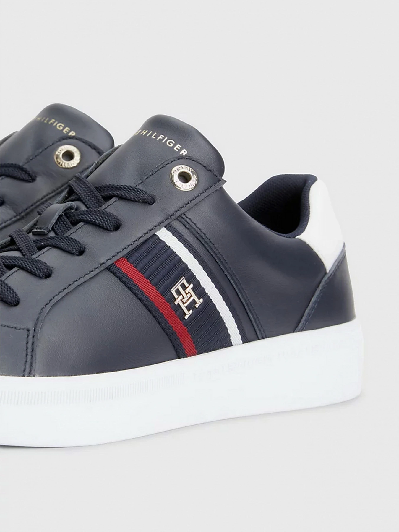 Кеды Tommy Hilfiger модель FW0FW07379-DW6 Кеды Tommy Hilfiger модель FW0FW07379-DW6 Фото