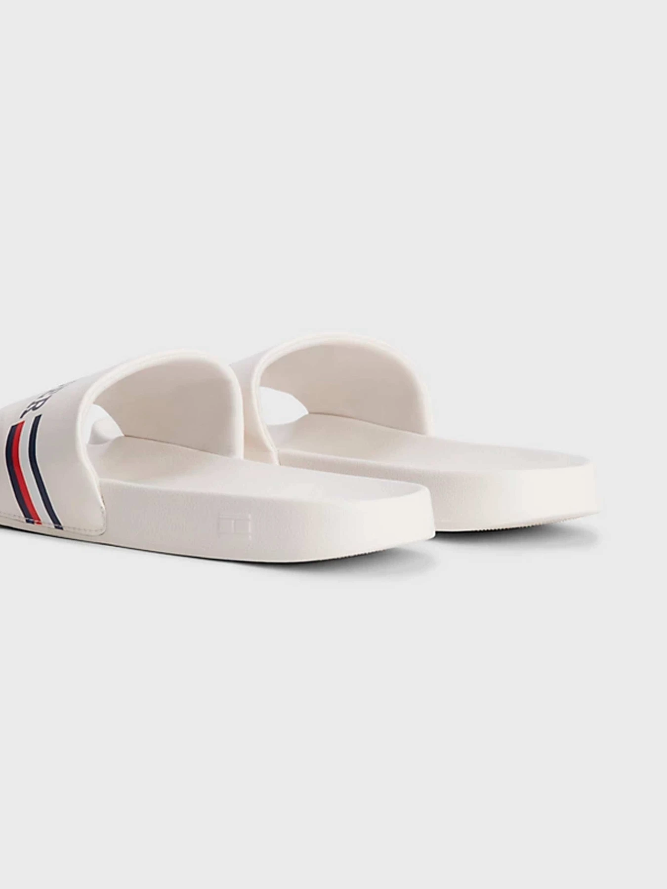 Шлёпанцы Tommy Hilfiger модель FM0FM04613-AC0 Фото