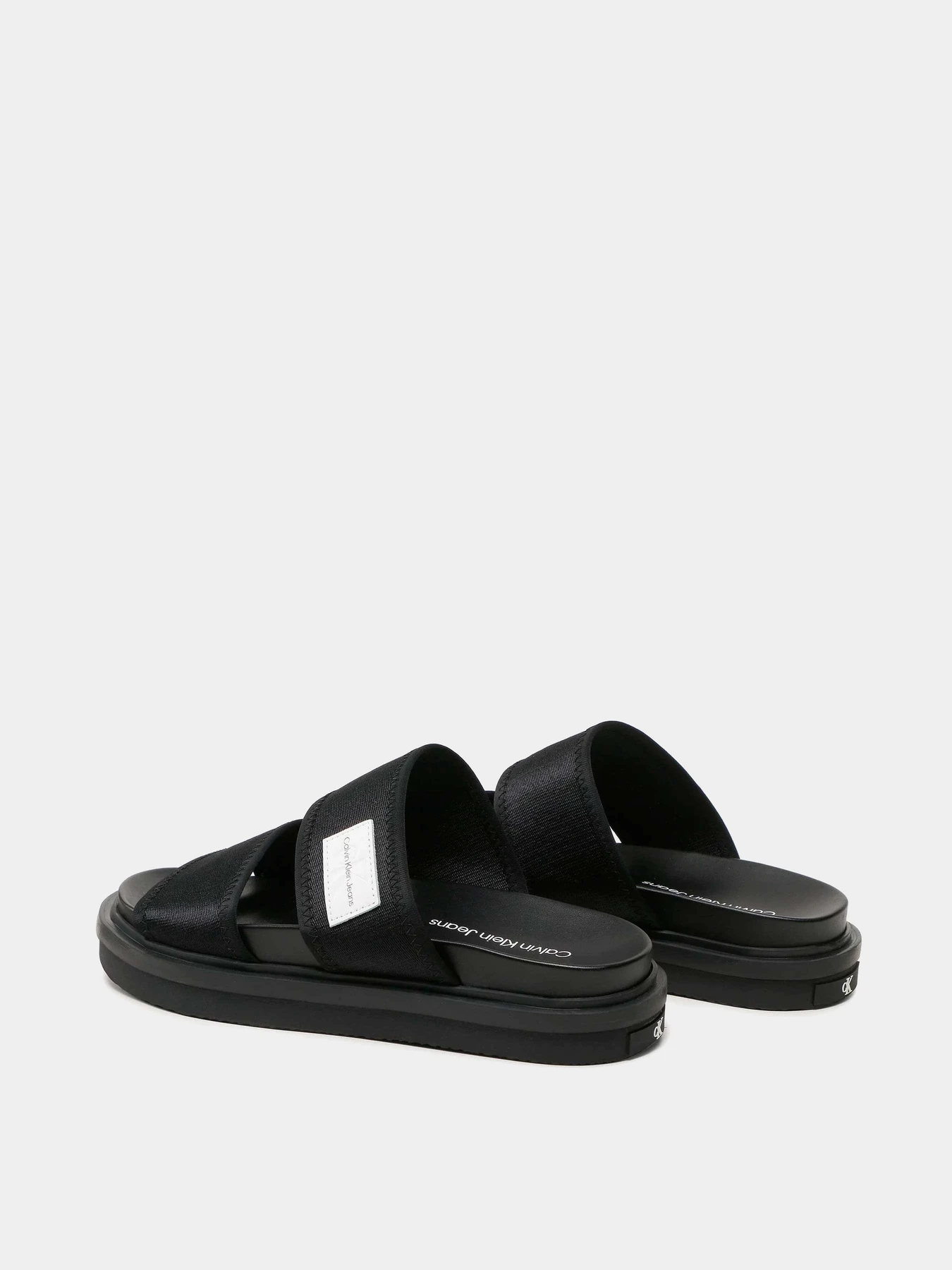 Шлёпанцы Calvin Klein модель YM0YM00642-BDS Шлёпанцы Calvin Klein модель YM0YM00642-BDS Фото