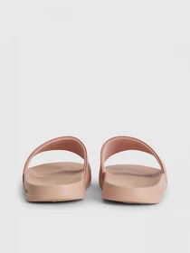 Шлёпанцы Calvin Klein модель YW0YW01000-0J1 Фото