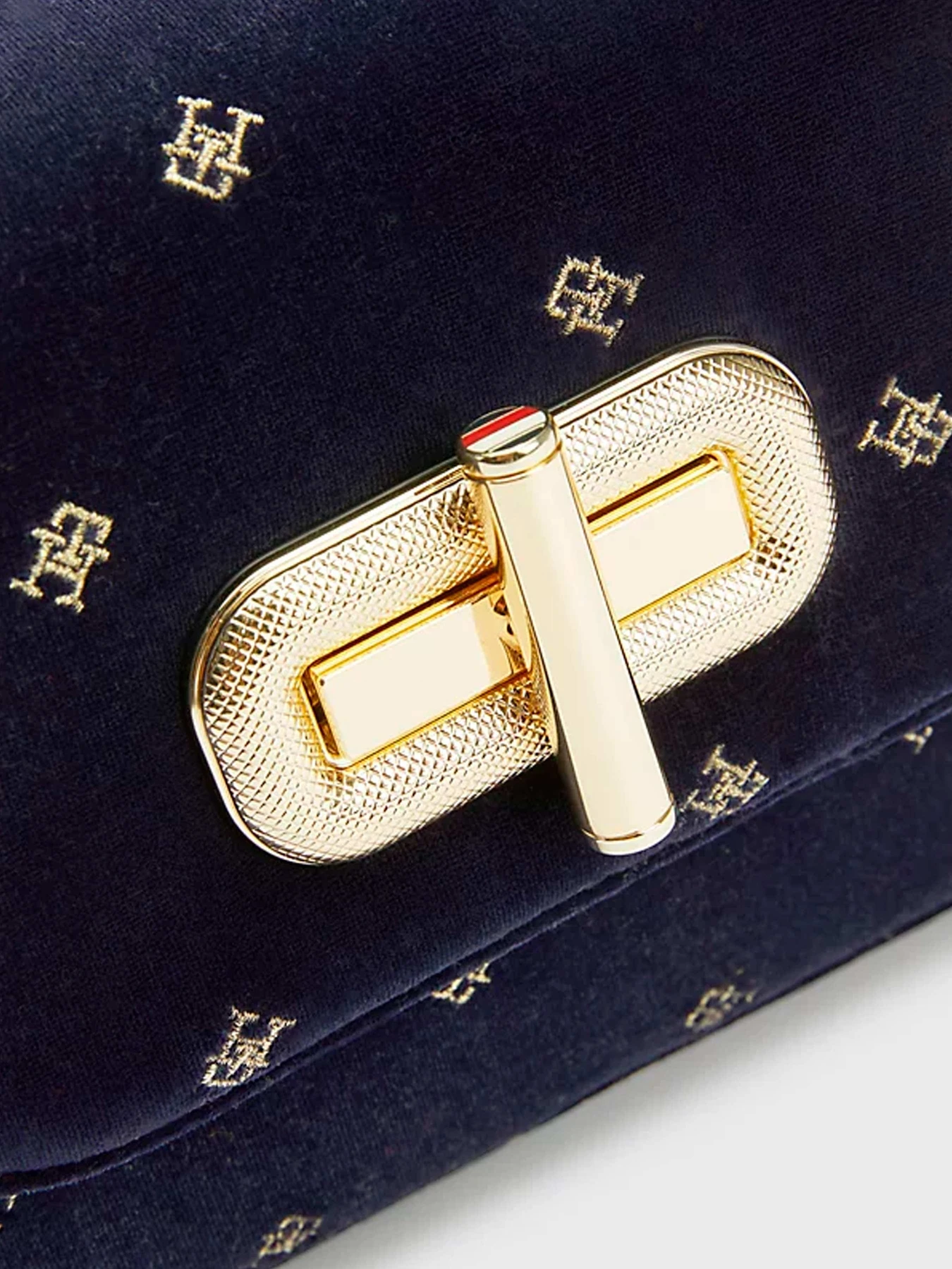 Сумки Tommy Hilfiger модель AW0AW14206-DW6 Сумки Tommy Hilfiger модель AW0AW14206-DW6 Фото
